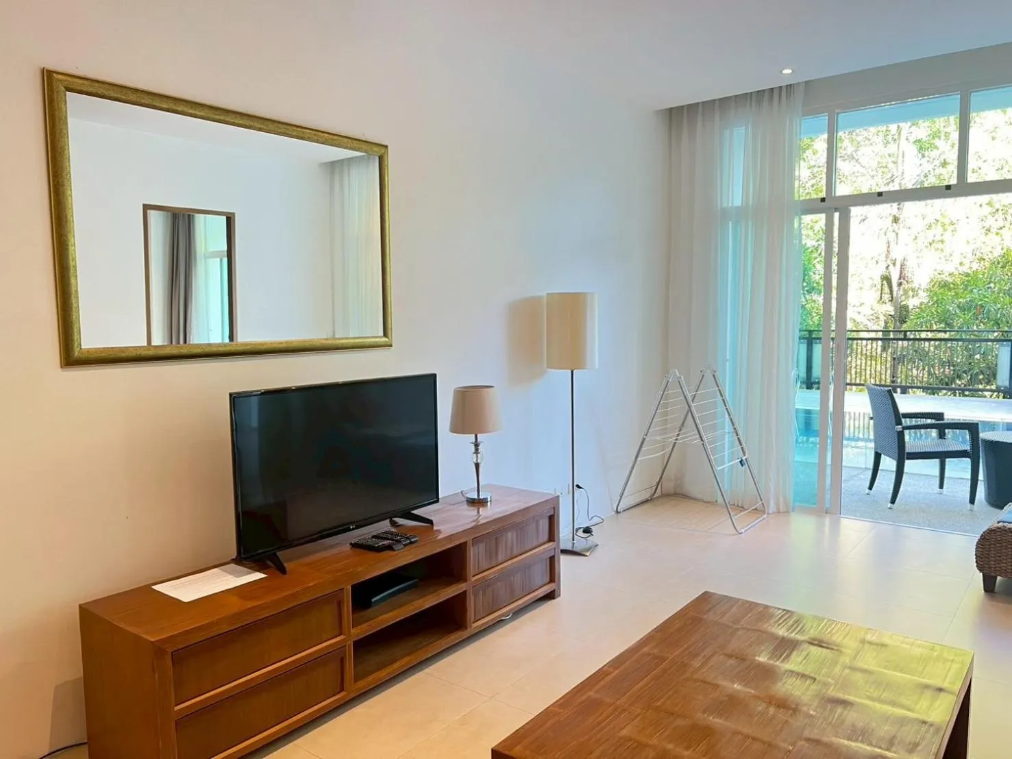 Living room in Grand Kamala Falls