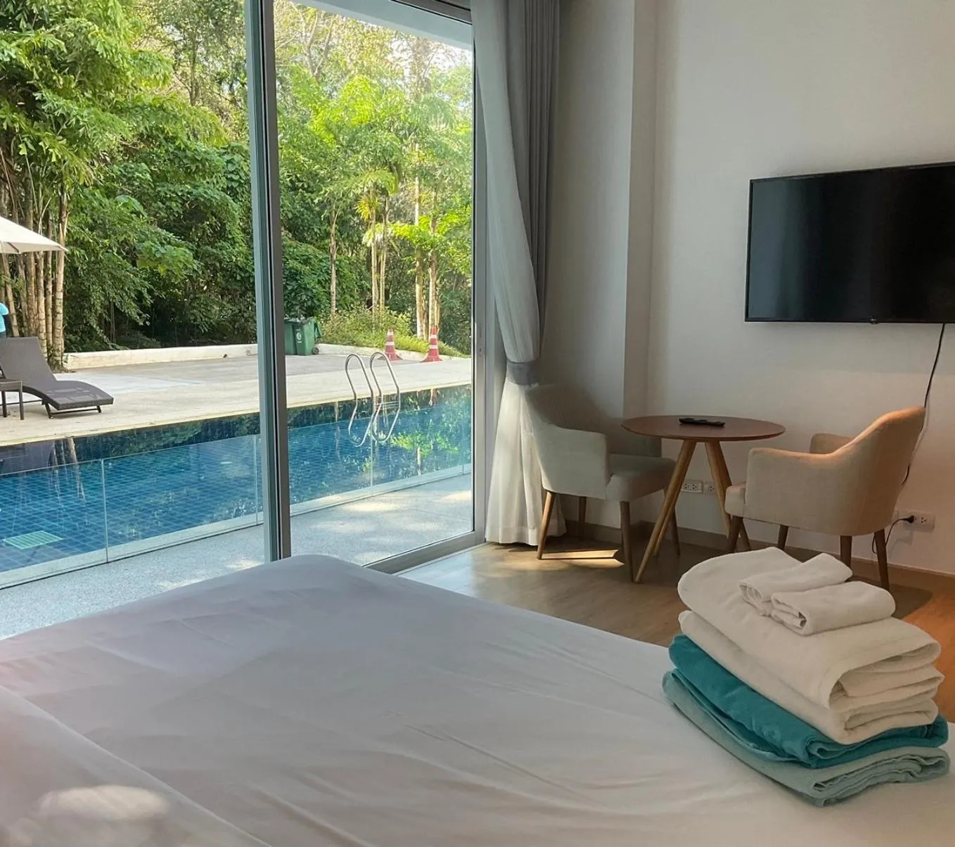 TV and multimedia in Grand Kamala Falls