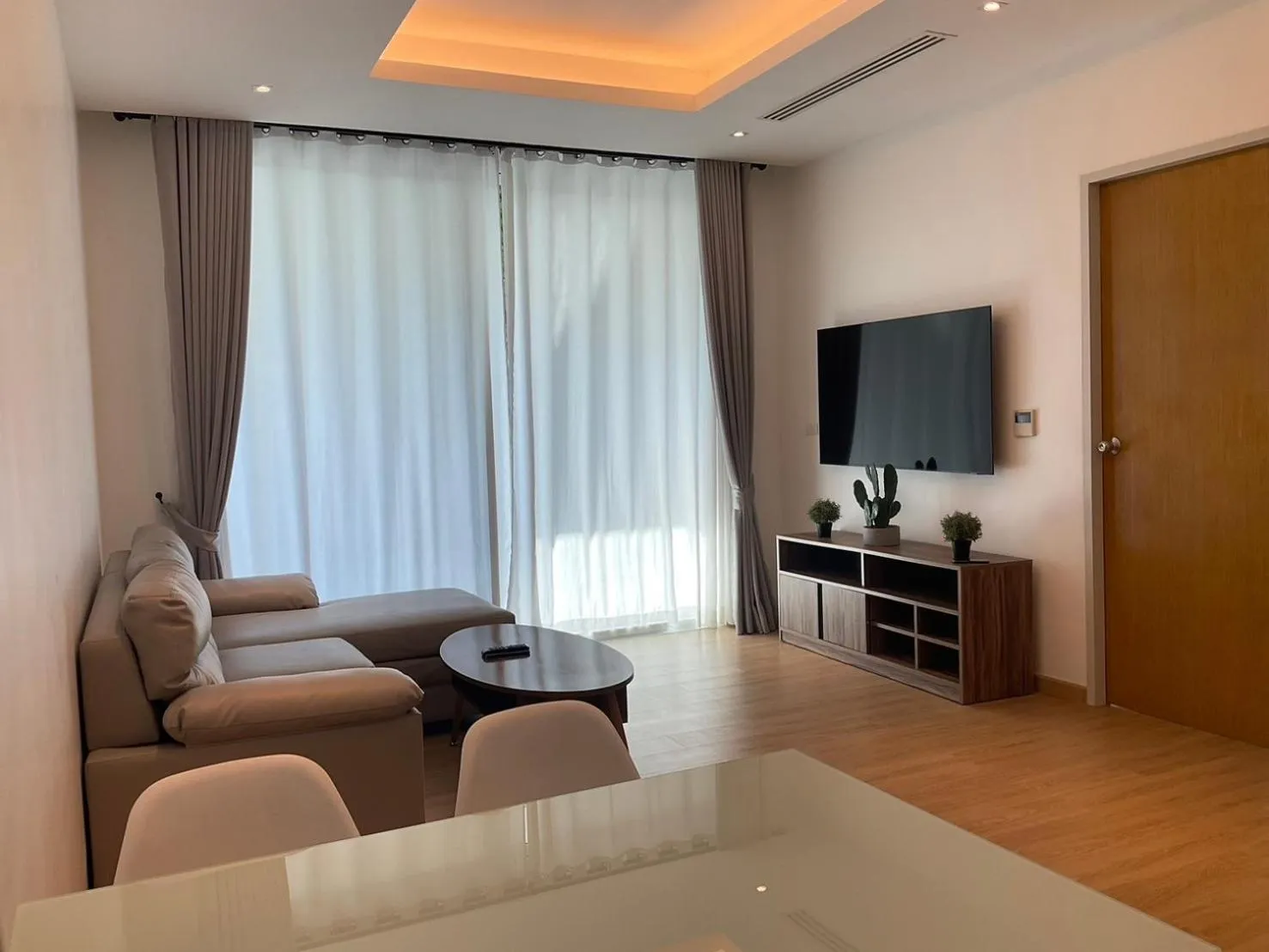 TV and multimedia in Grand Kamala Falls