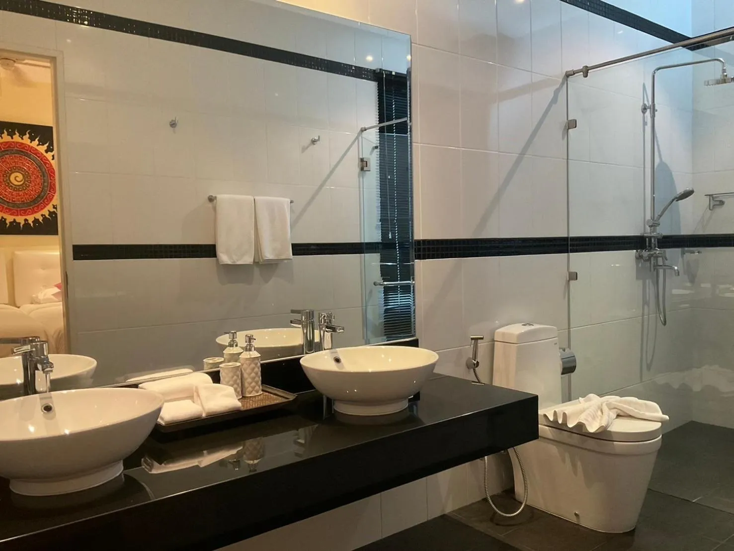 Bathroom in Grand Kamala Falls