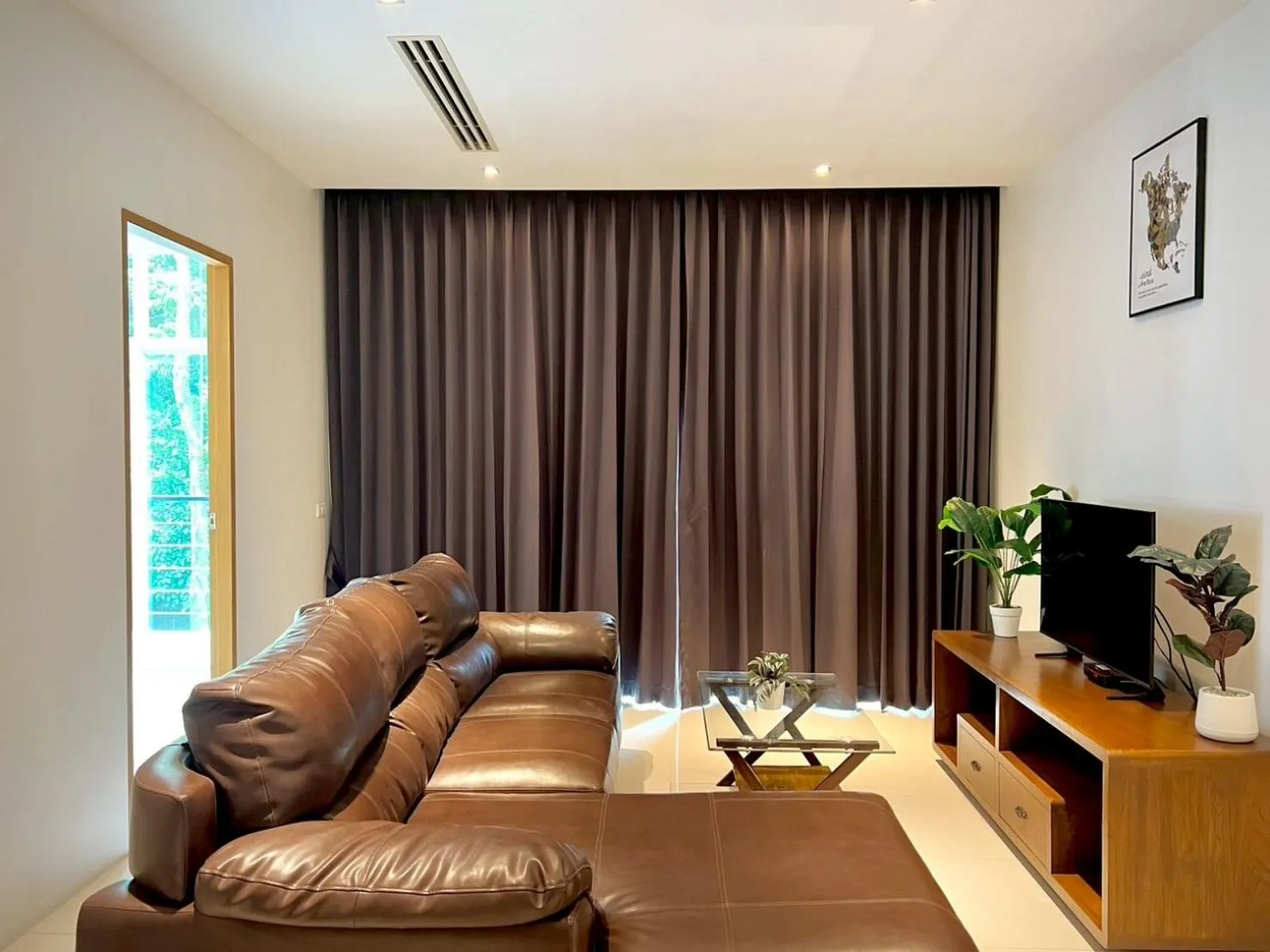 Living room in Grand Kamala Falls