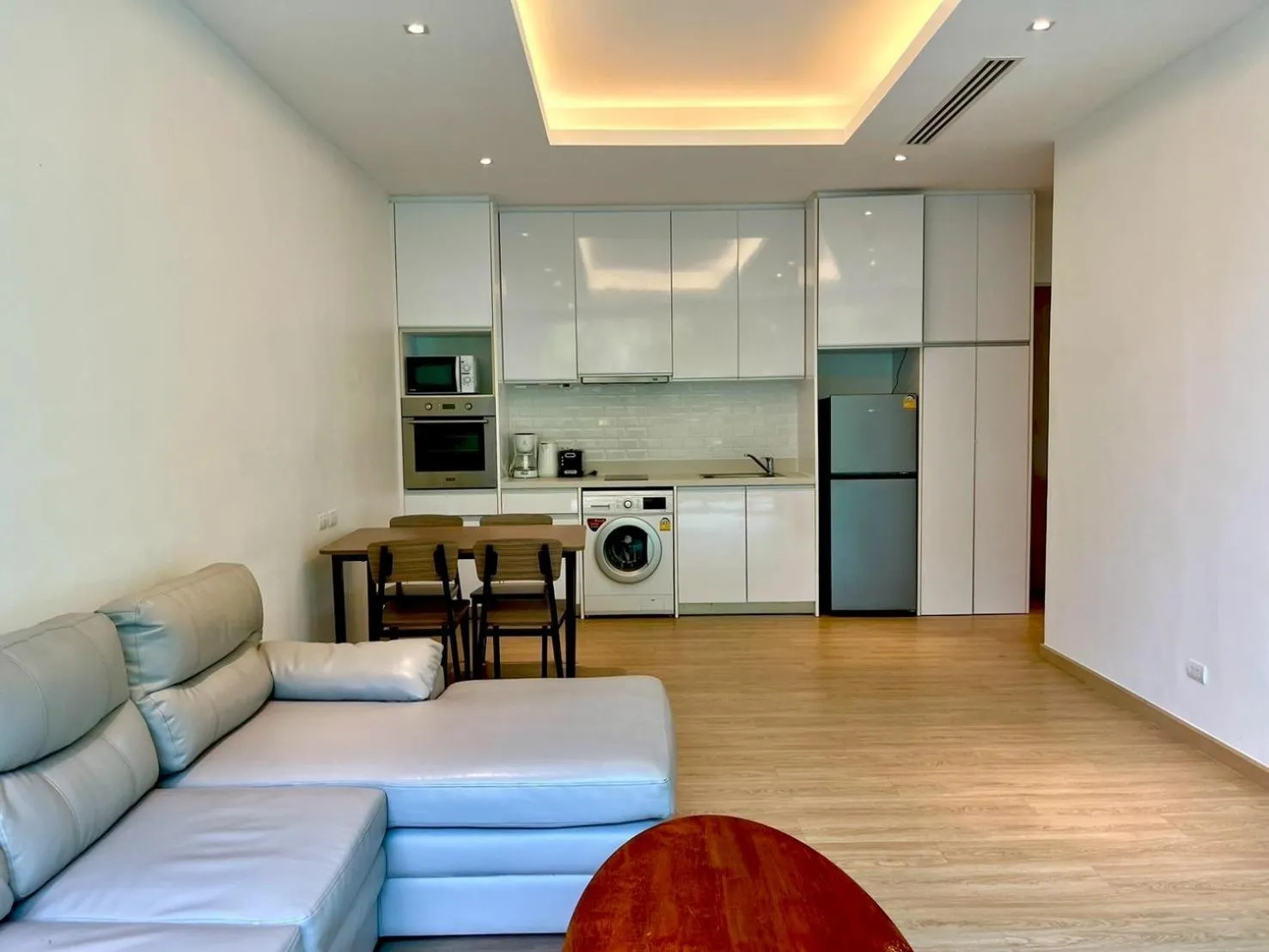 Kitchen or kitchenette in Grand Kamala Falls