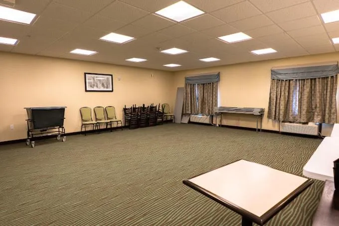 Rivers Inn and Suites