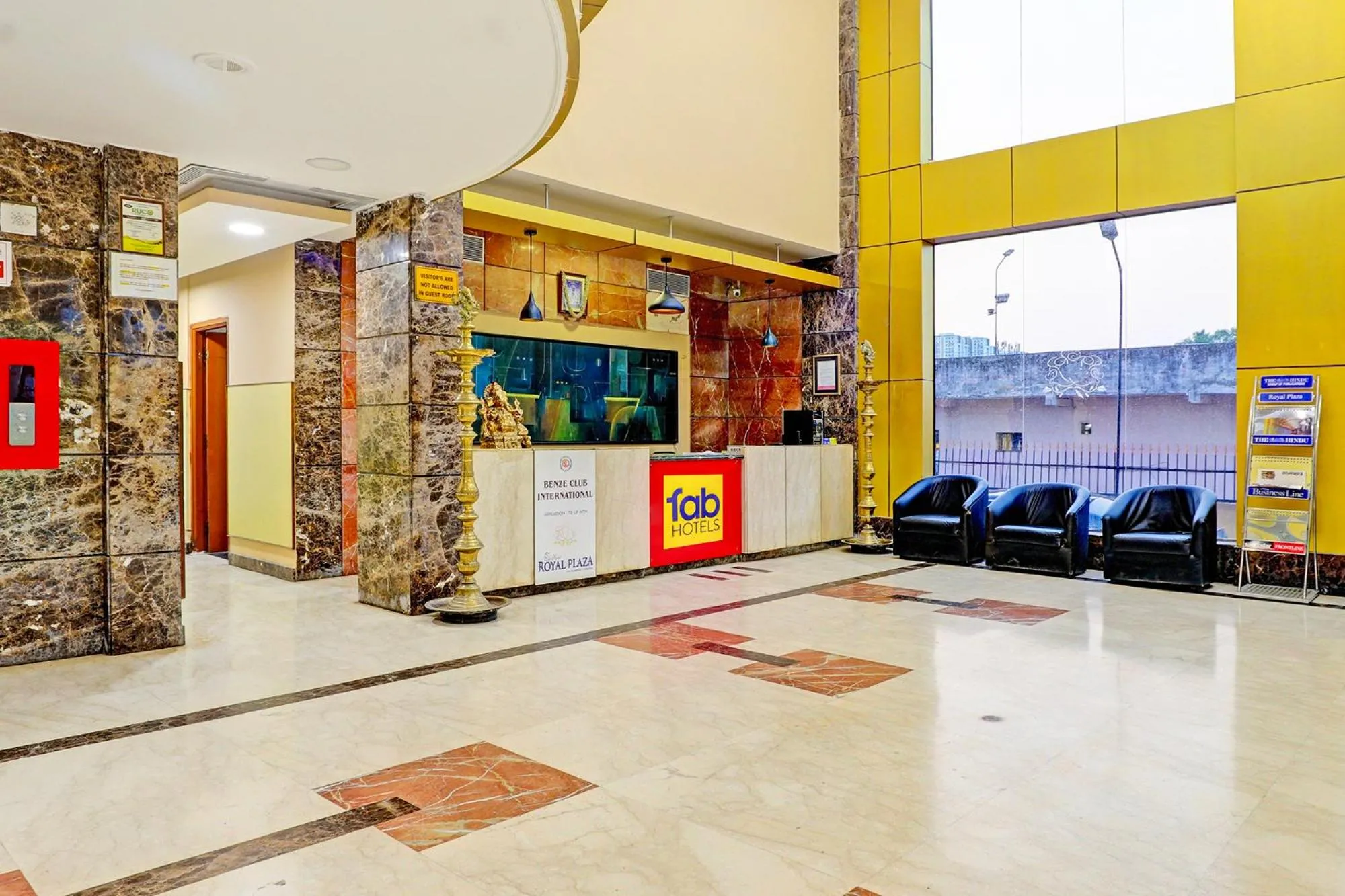 FabHotel The Royal Plaza - Koyambedu