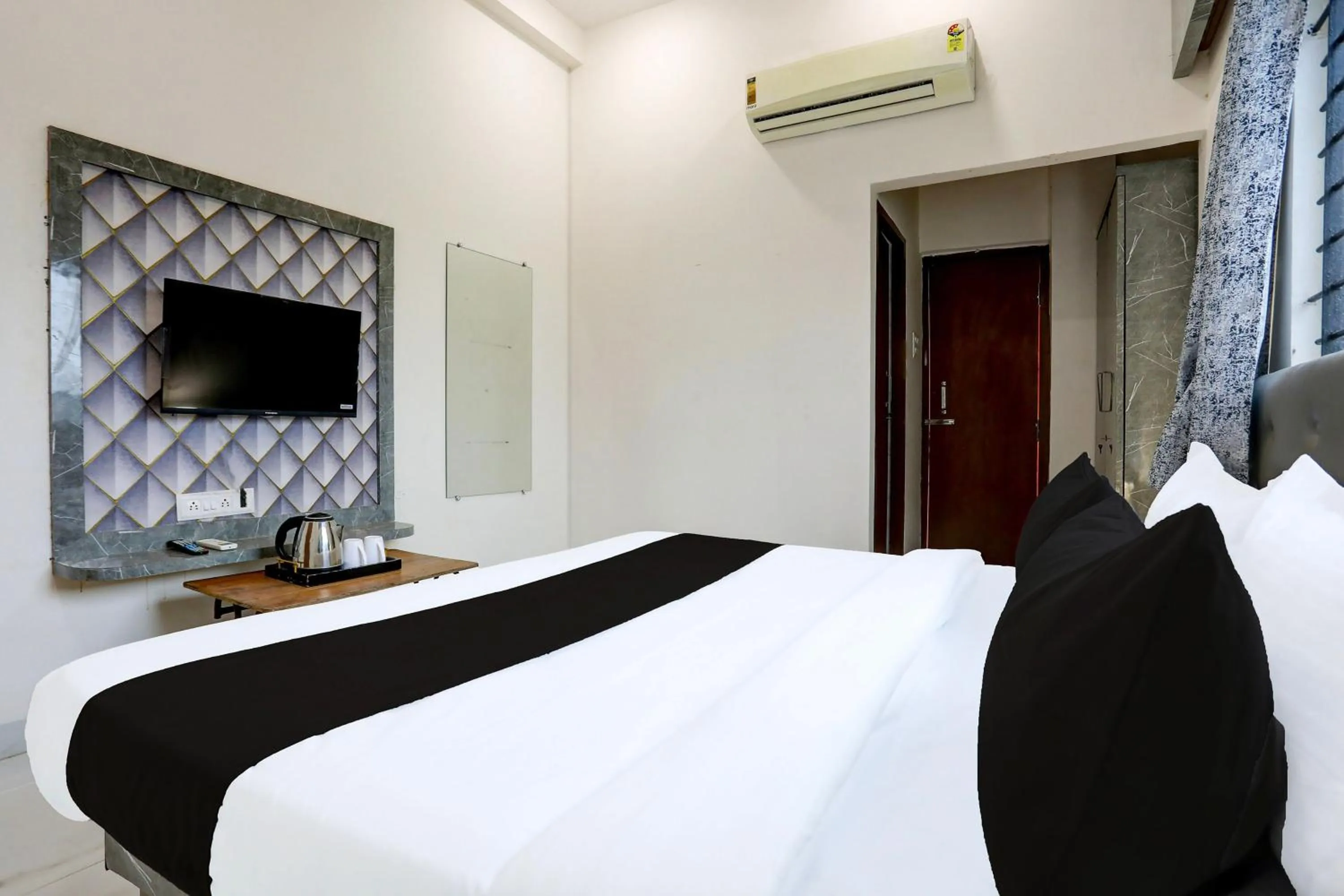 Bedroom in Hotel O Panchvati