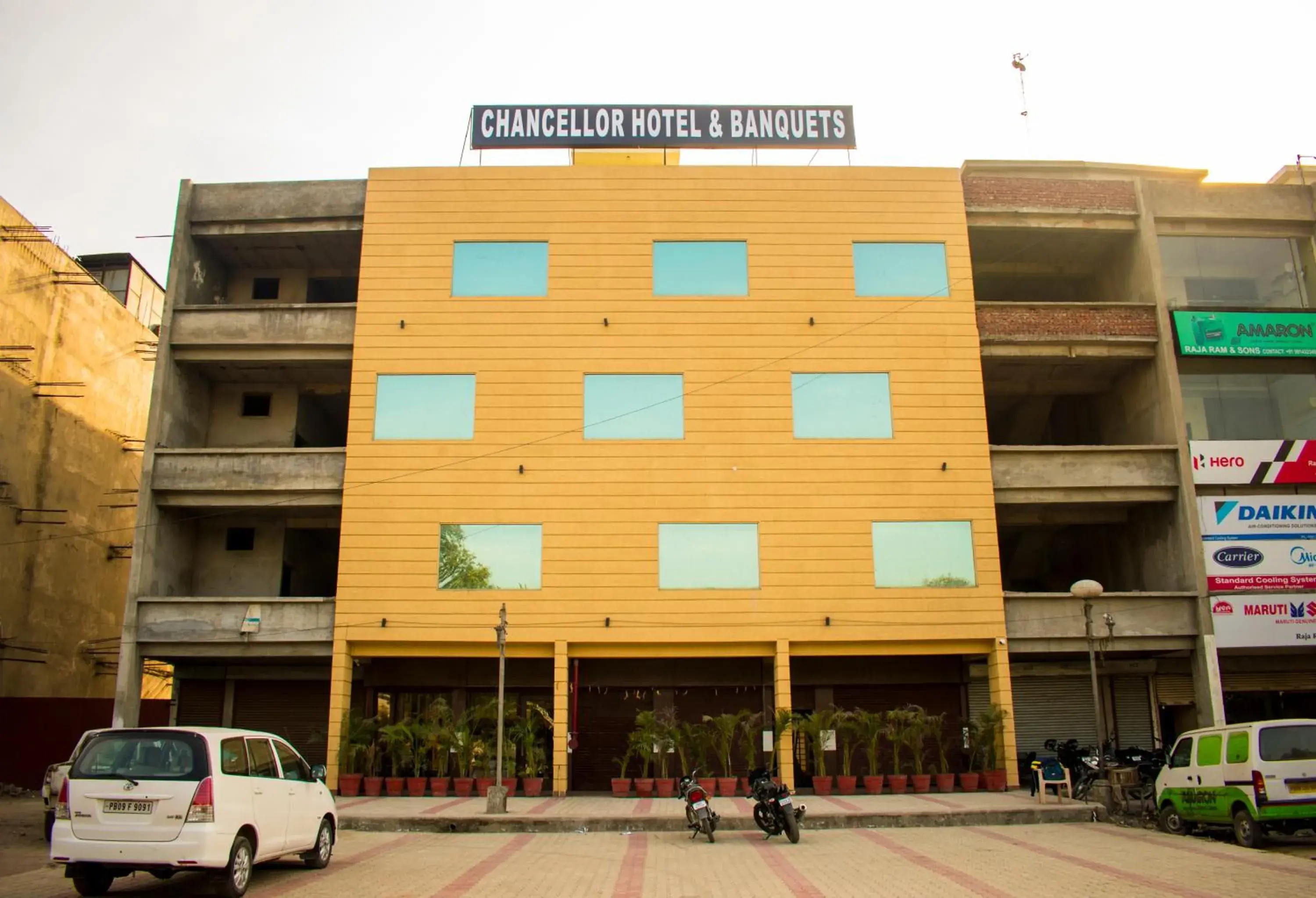 Property building in Hotel Chancellor Property building in Hotel Chancellor