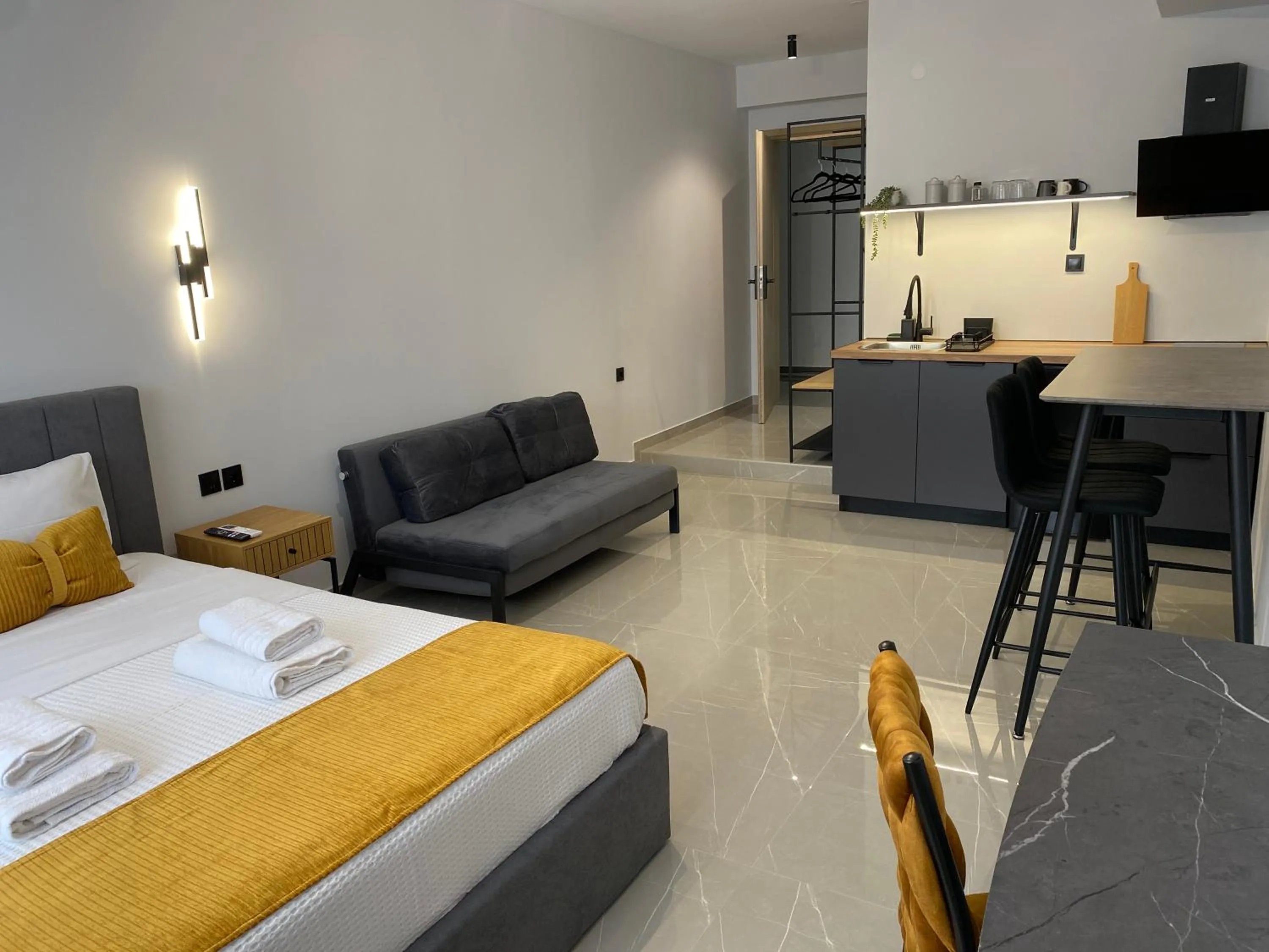 Family Suite in Thess Living Suites