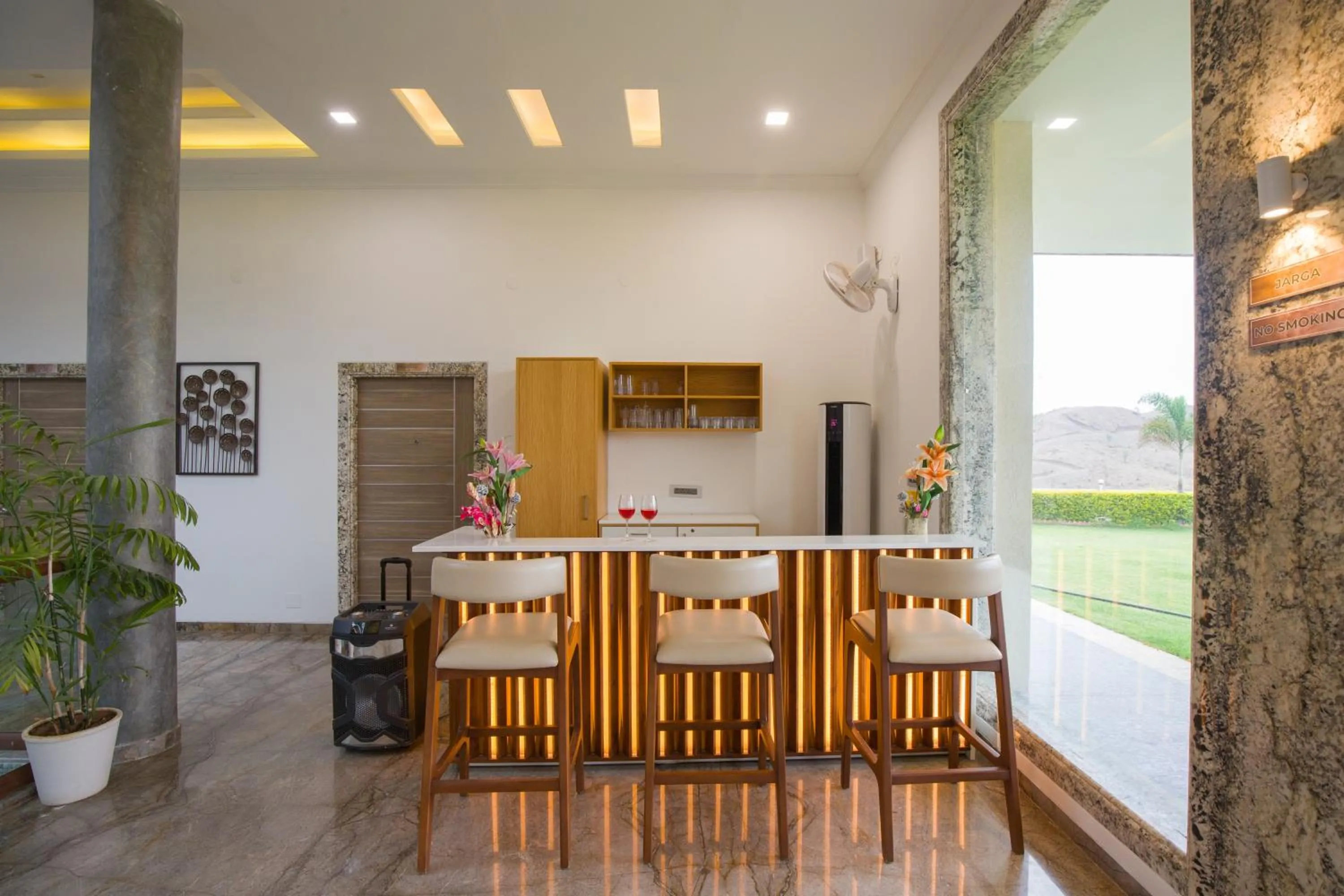 Kitchen or kitchenette in ELIVAAS Shourya Celesta Luxe 3BHK Villa with Pvt Pool, Udaipur