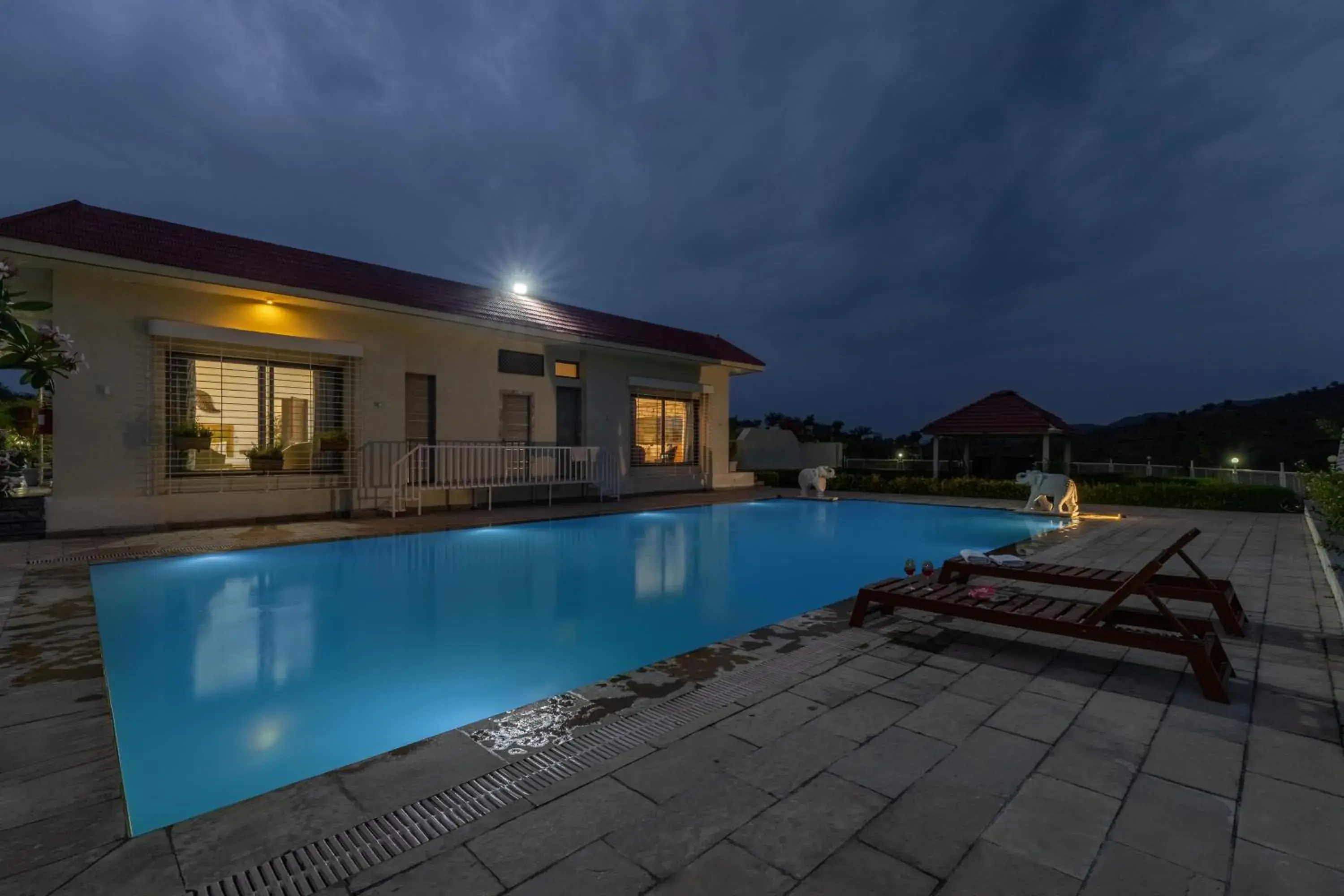 ELIVAAS Shourya Celesta Luxe 3BHK Villa with Pvt Pool, Udaipur ELIVAAS Shourya Celesta Luxe 3BHK Villa with Pvt Pool, Udaipur