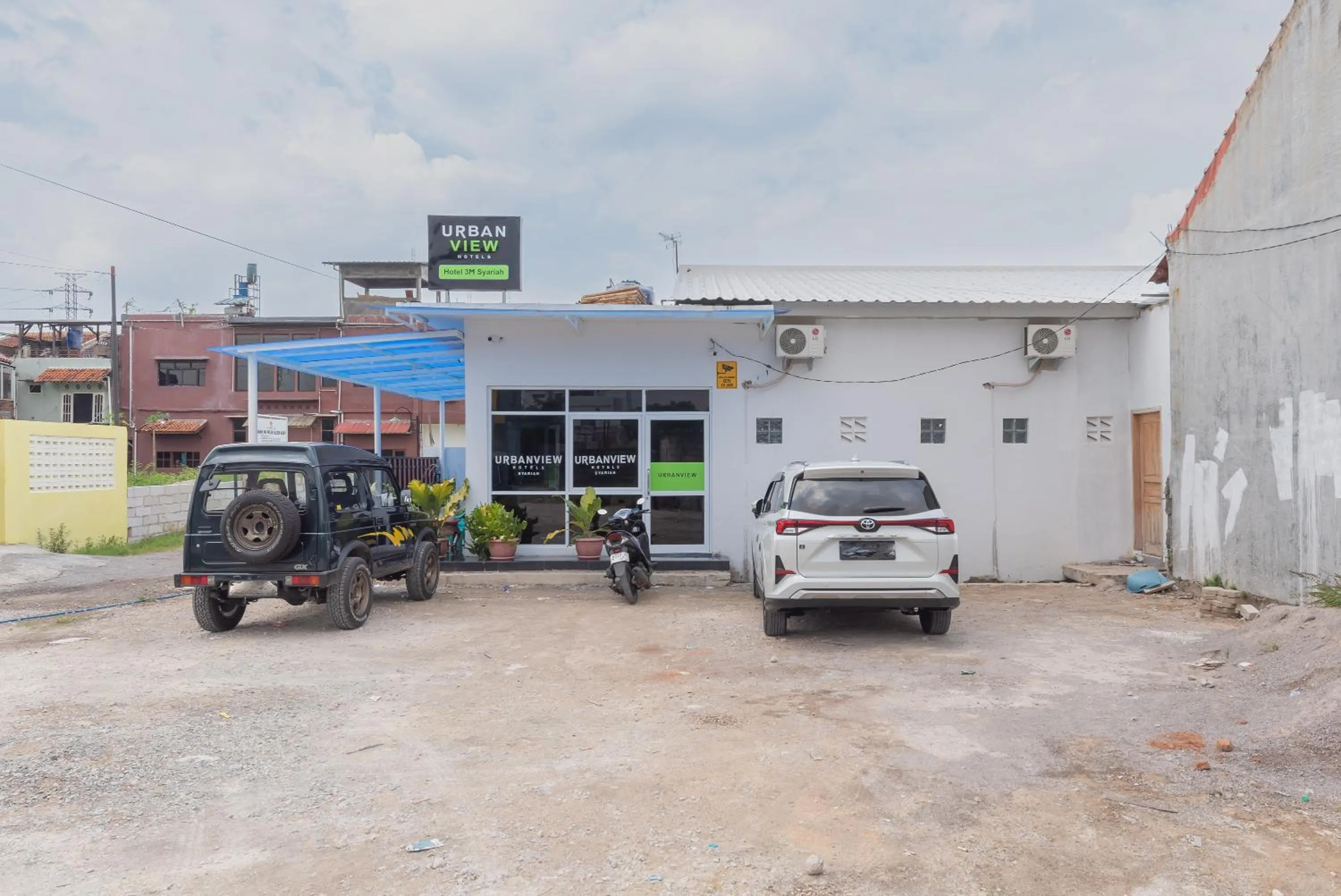 Property building in UrbanView Hotel 3m Syariah