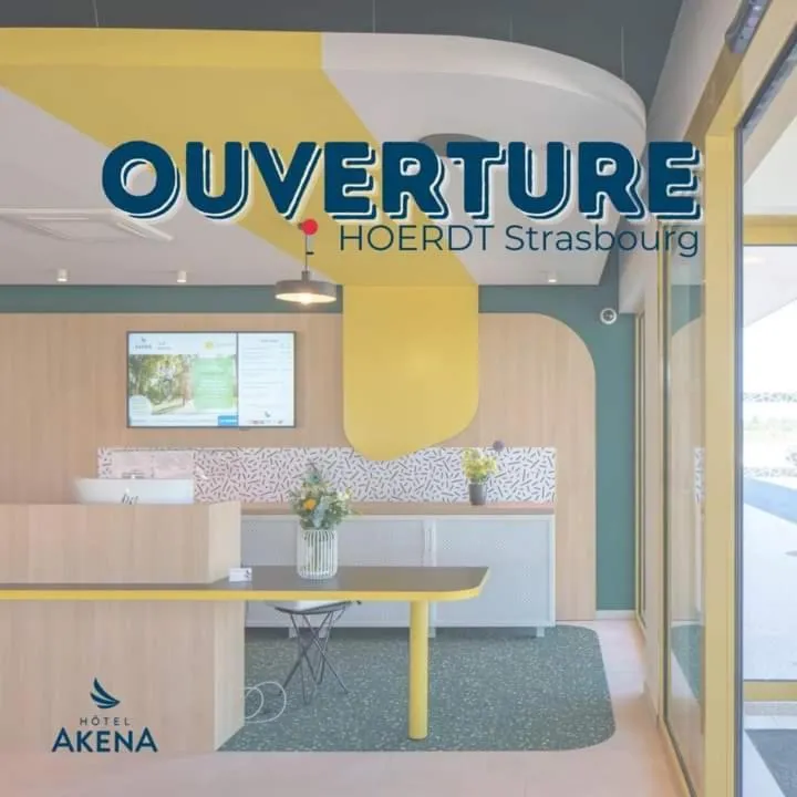 Lobby or reception in Hôtel AKENA Strasbourg - Hoerdt