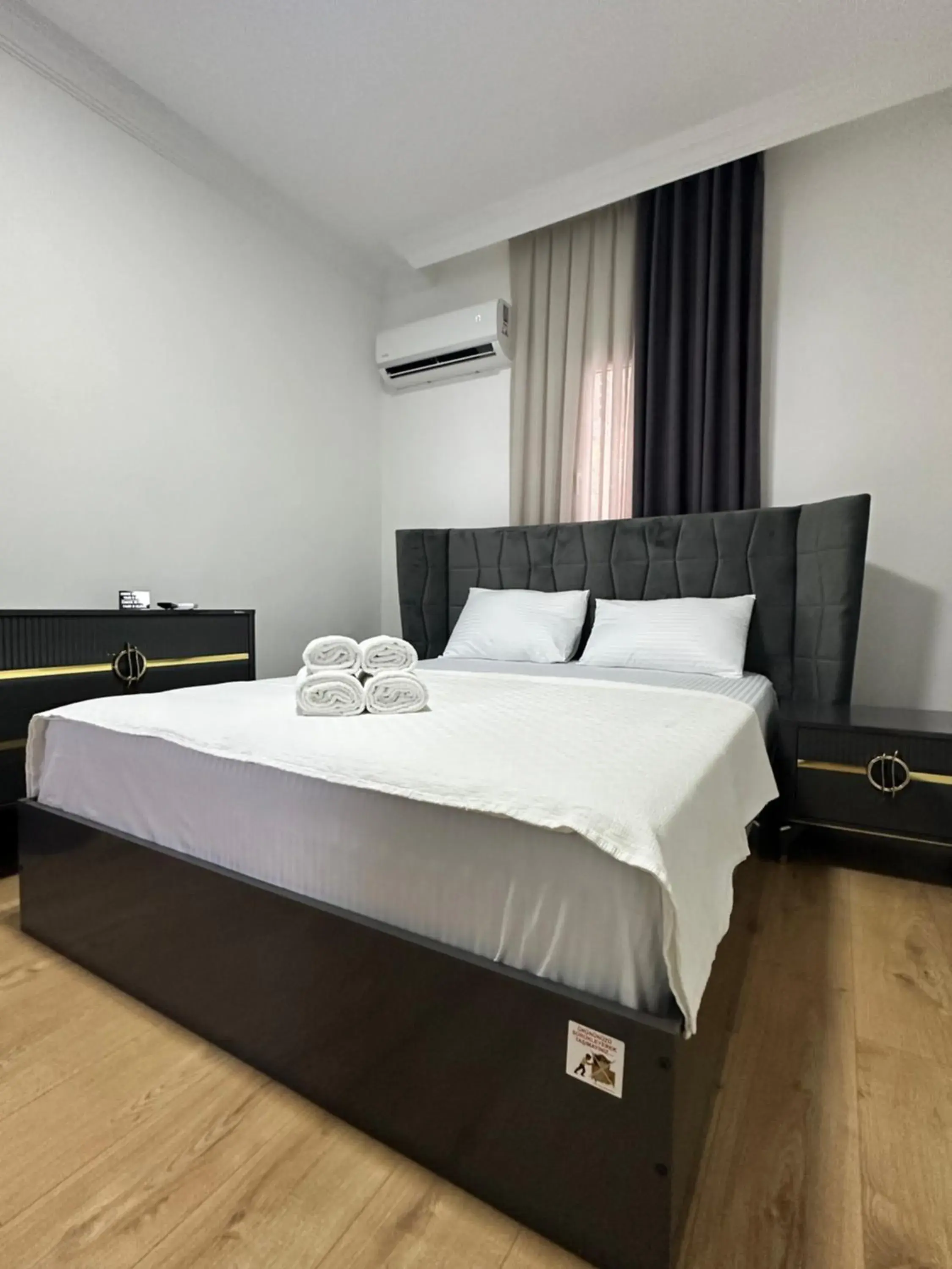 Photo of the whole room, Bed in Davidson Boutique Hotel Photo of the whole room, Bed in Davidson Boutique Hotel