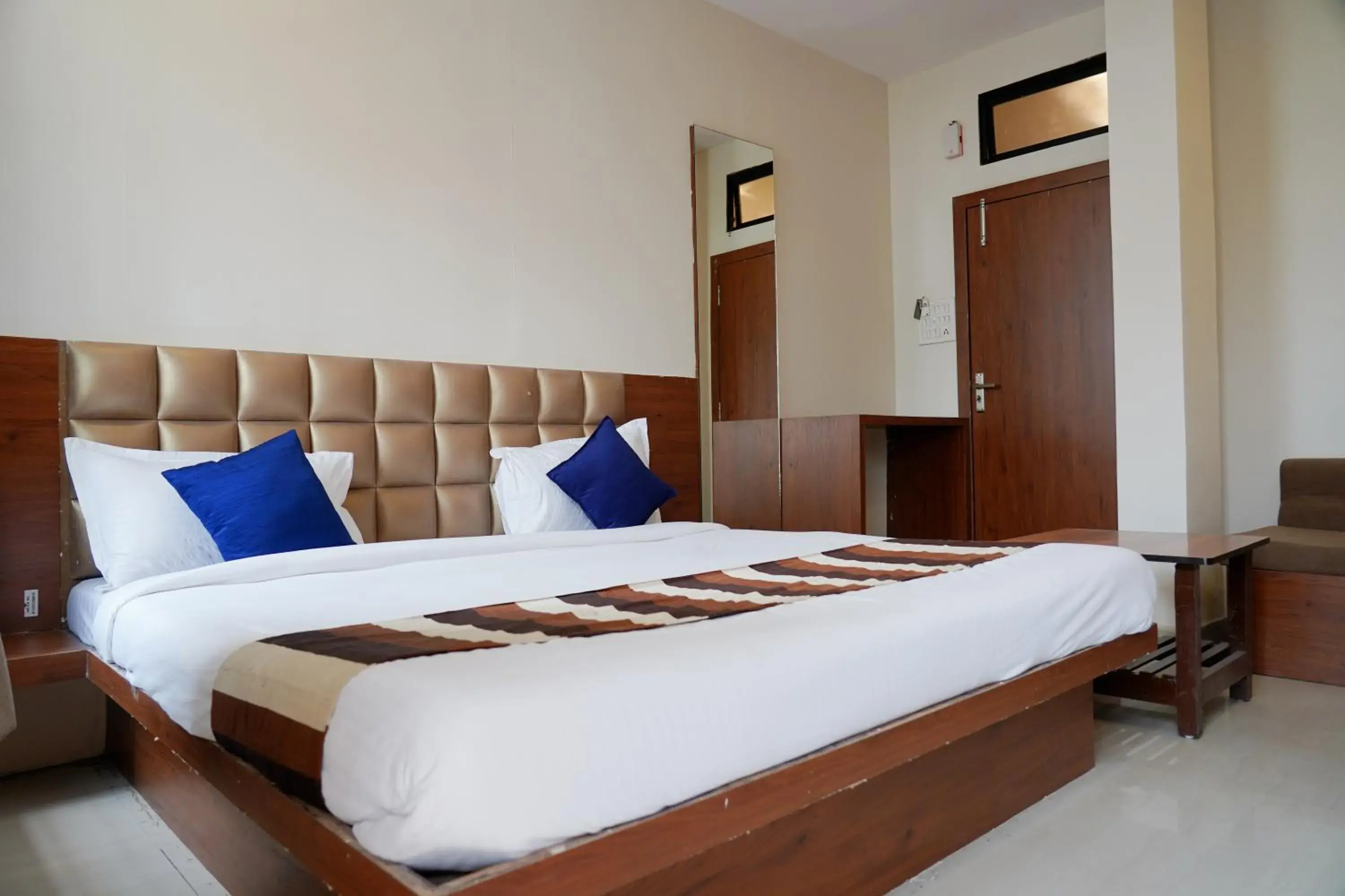 Bed in Hotel Suryodaya Bed in Hotel Suryodaya