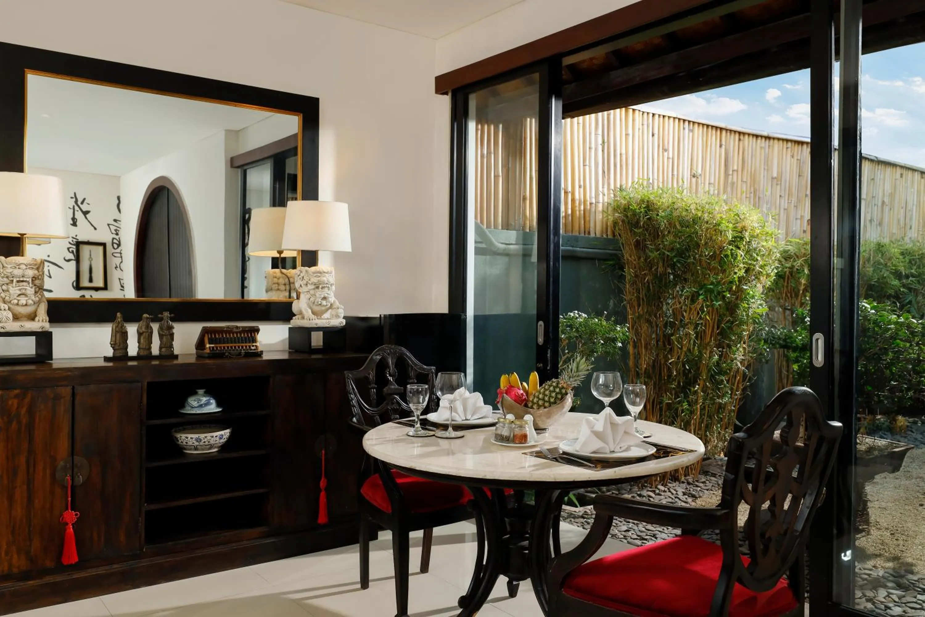 Living room in Shanti Estate Seminyak by Nakula