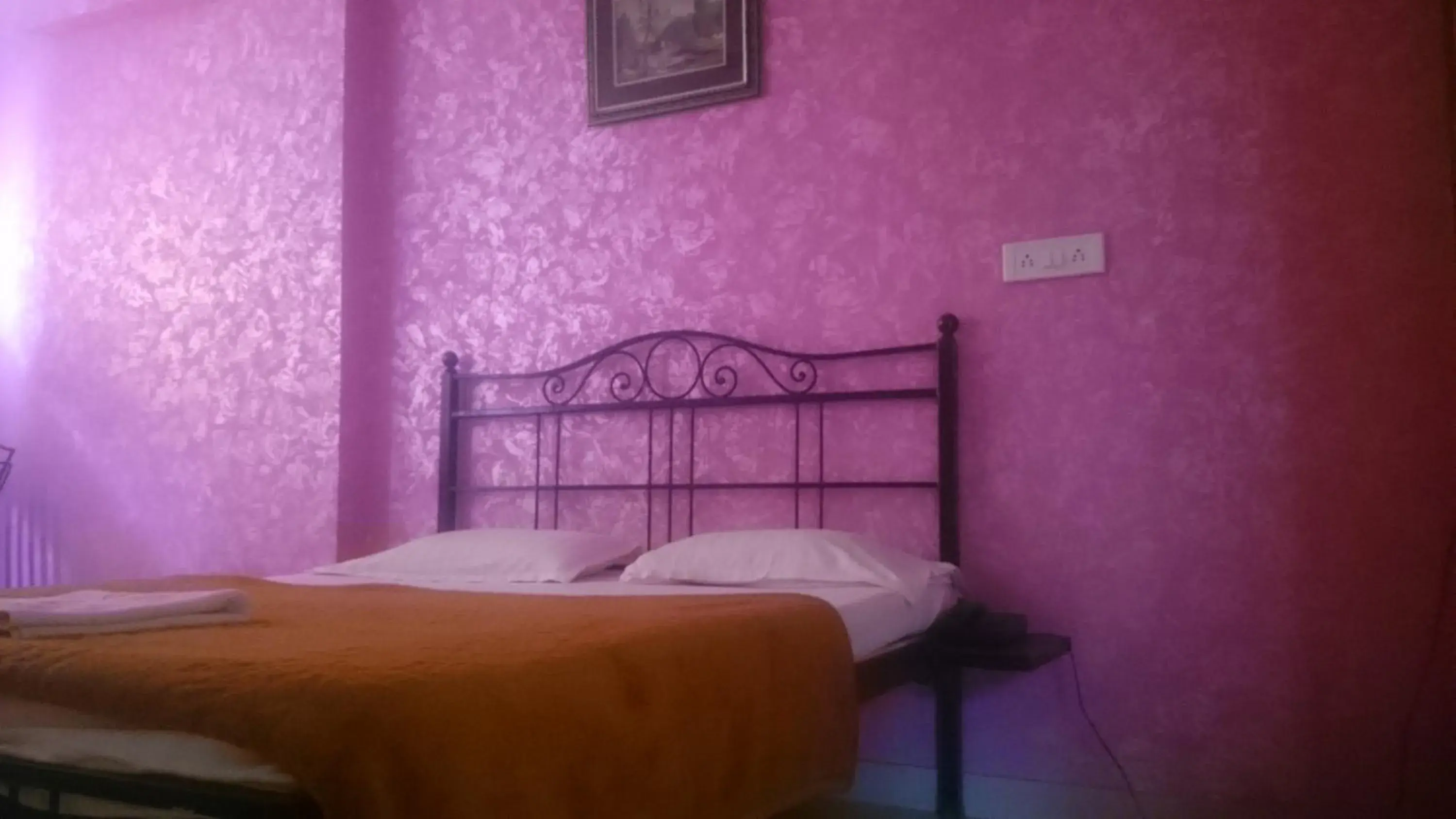 Bed in Hotel Park Bed in Hotel Park