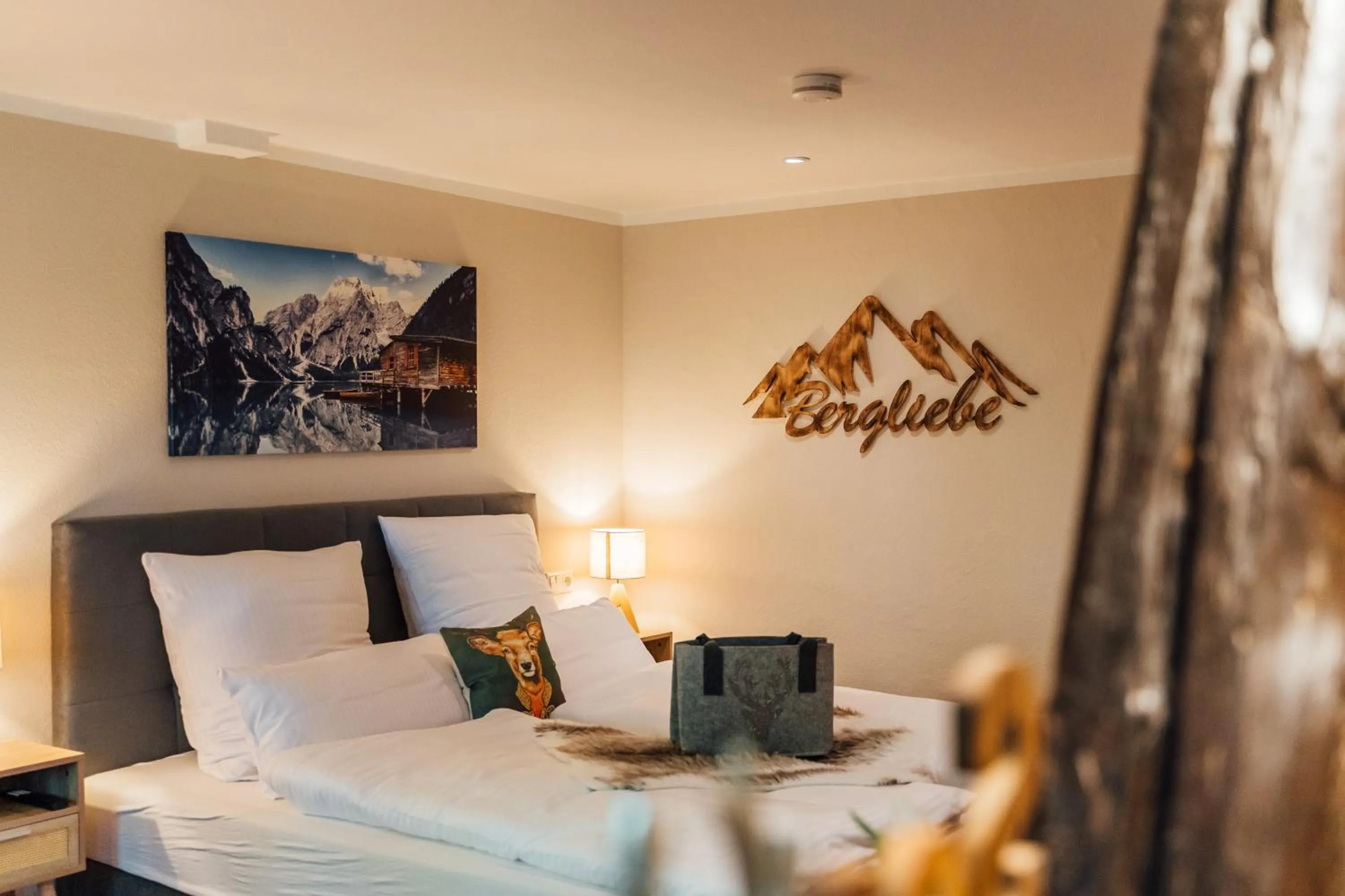 Bed in Gasthof Neuhaus