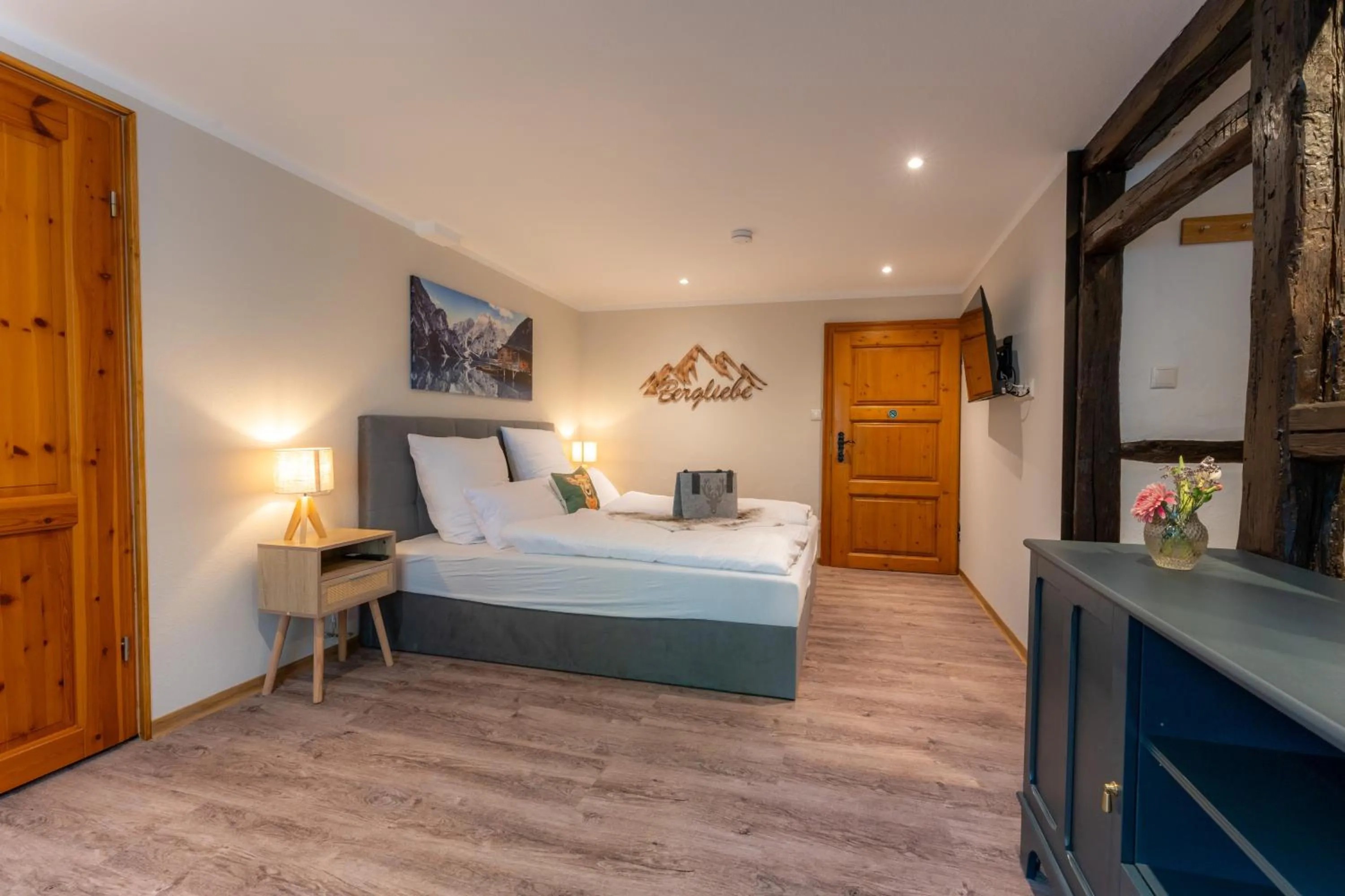 Bed in Gasthof Neuhaus