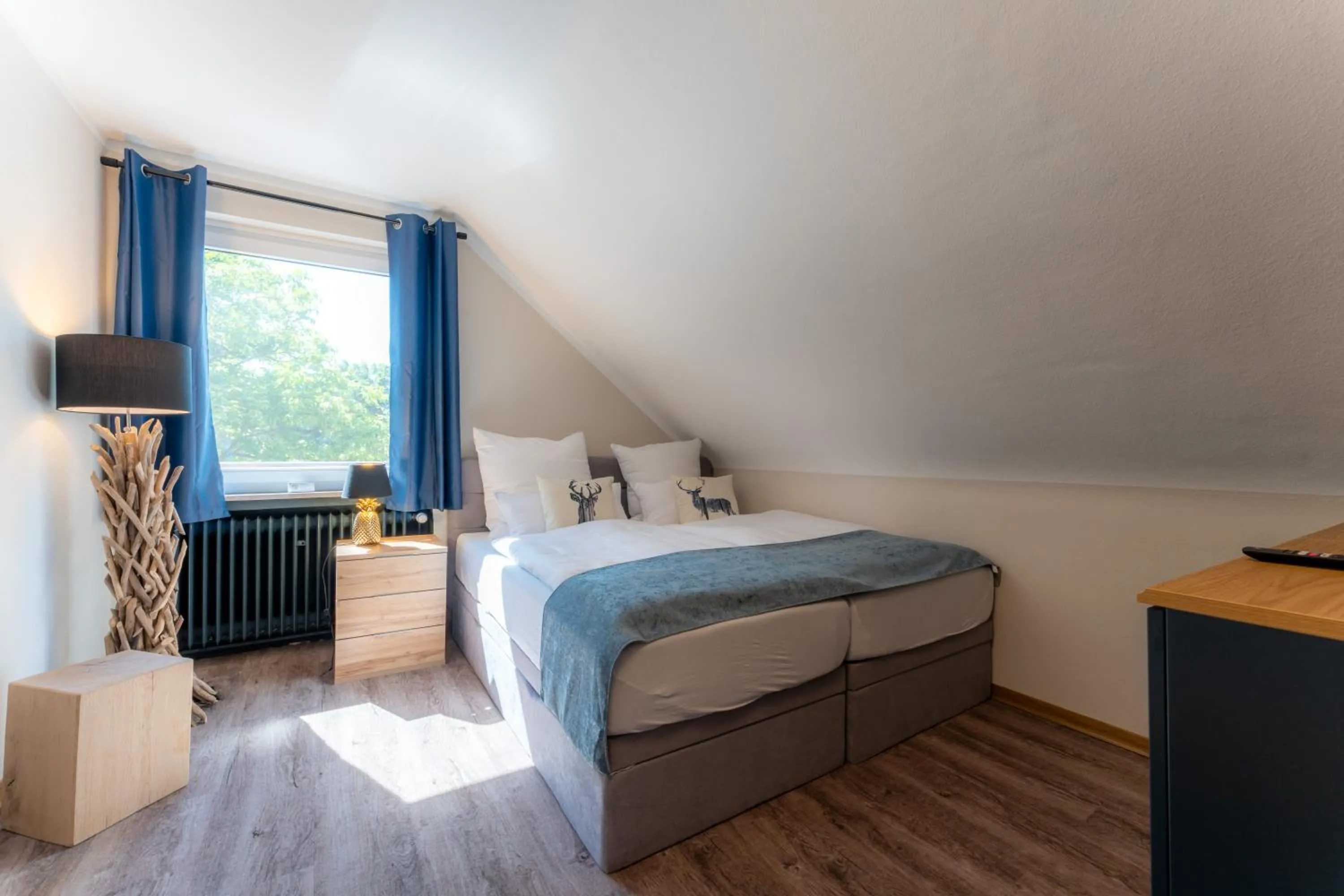 Bed in Gasthof Neuhaus