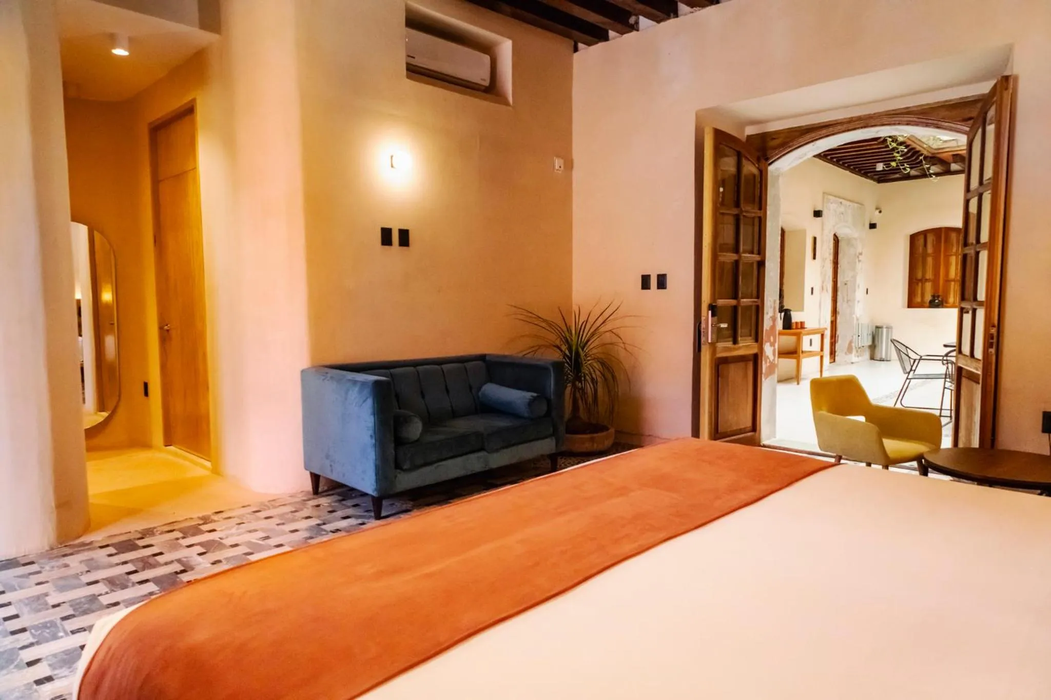 View (from property/room), Bed in Sauvé Casa Boutique