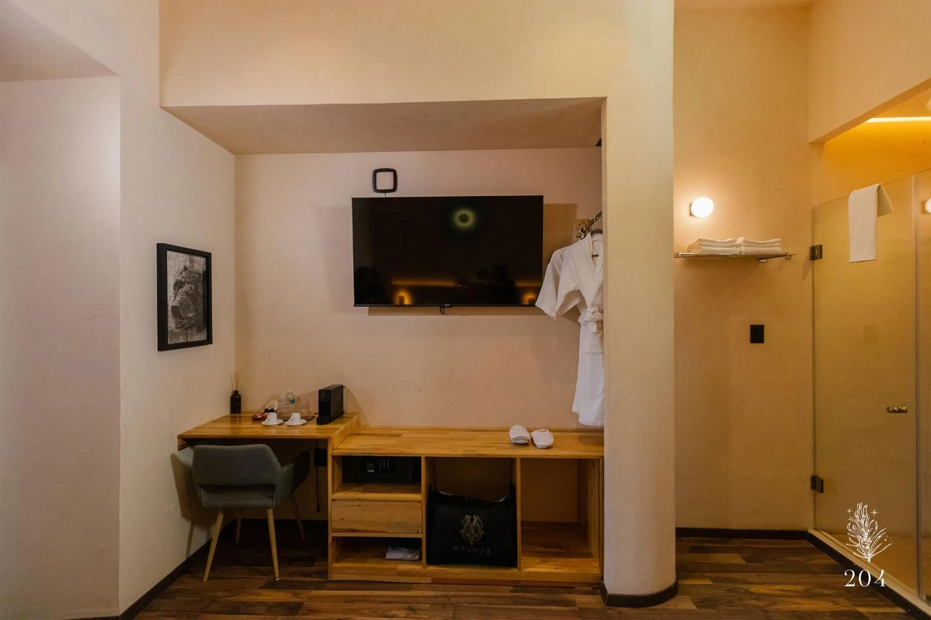 TV and multimedia in Sauvé Casa Boutique