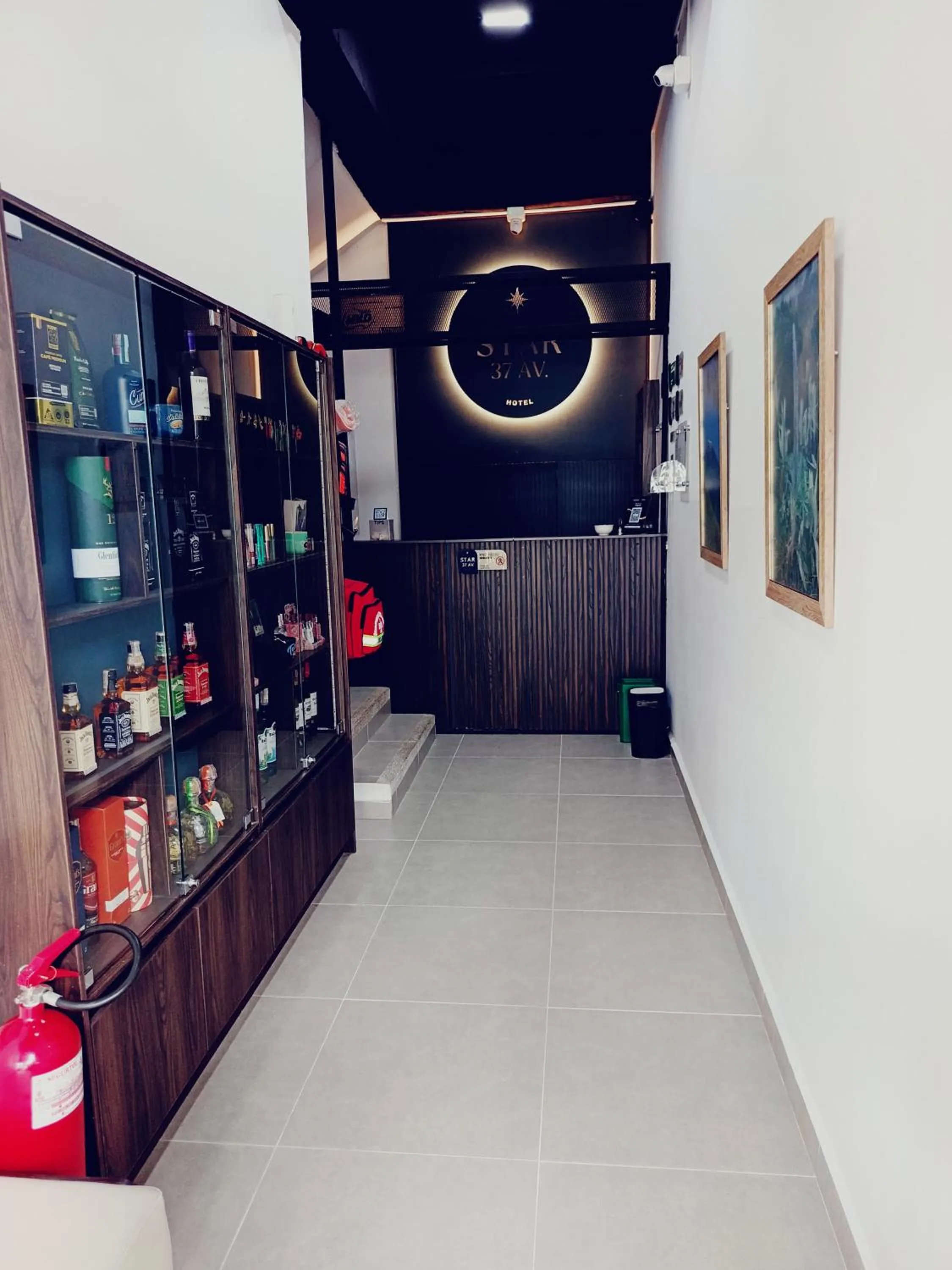 Star AV 37 HOTEL