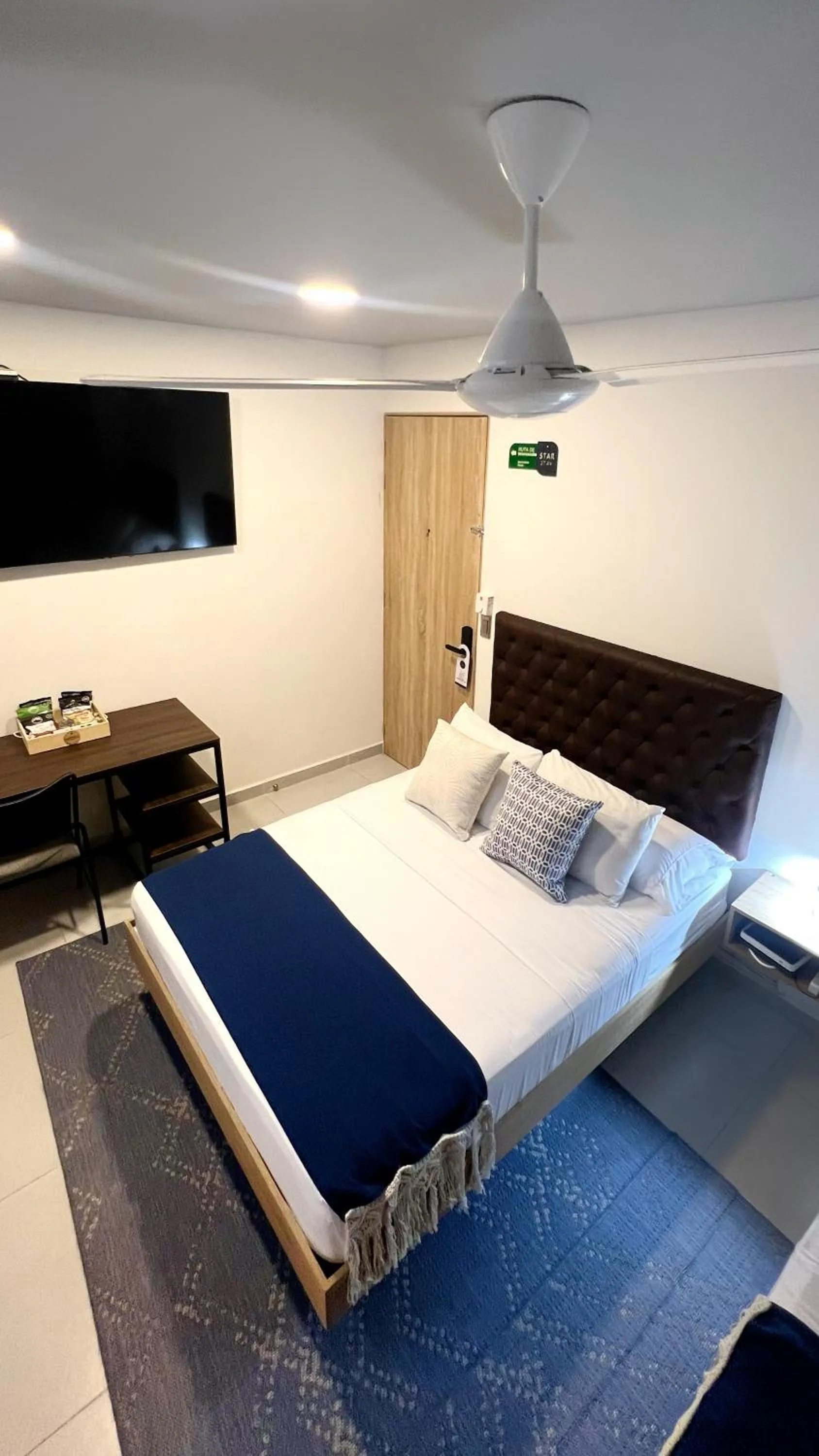 Bed in Star AV 37 HOTEL
