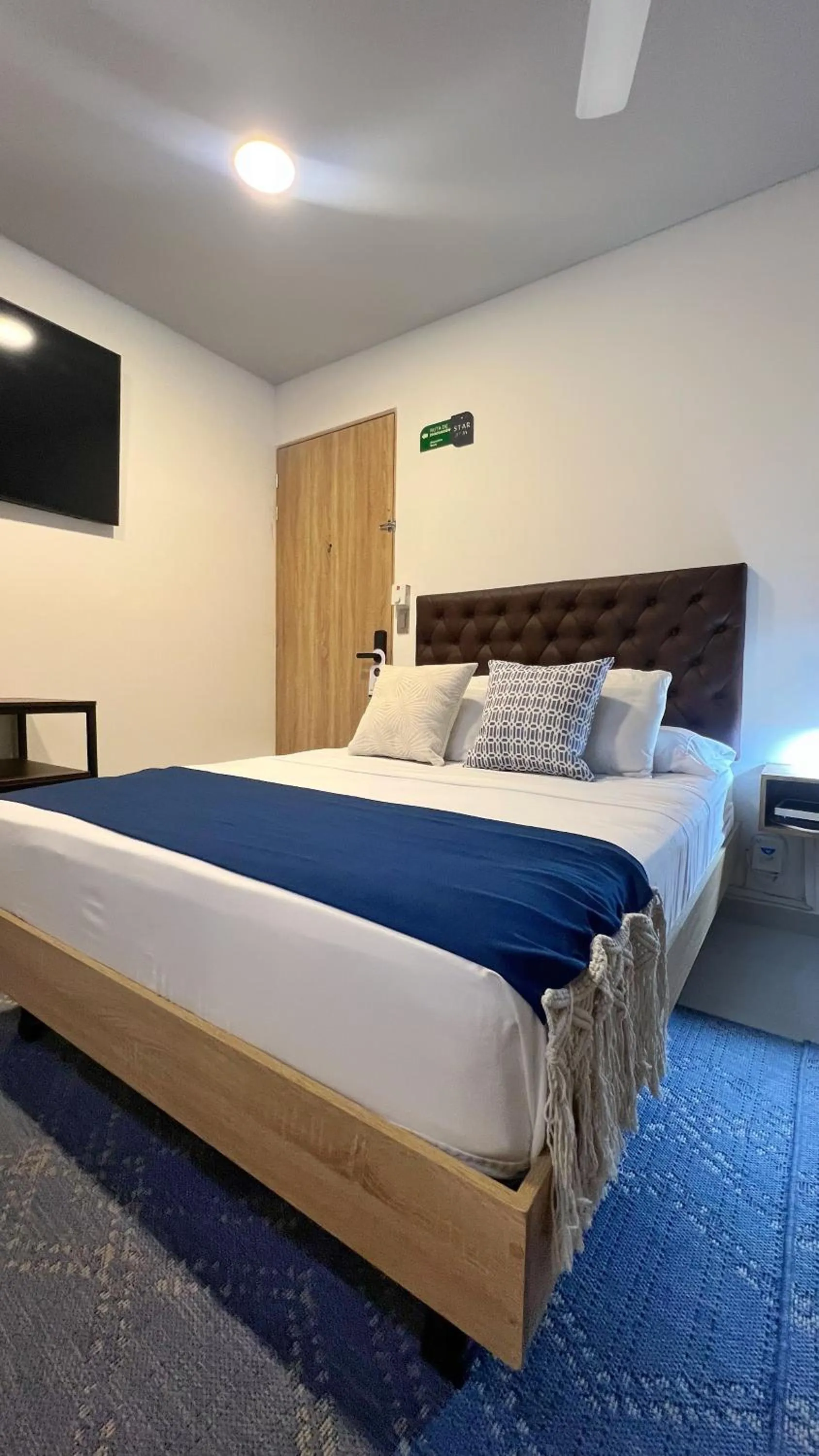Twin Room in Star AV 37 HOTEL