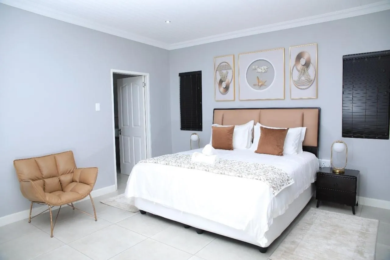 Bed in Positano Boutique Hotel