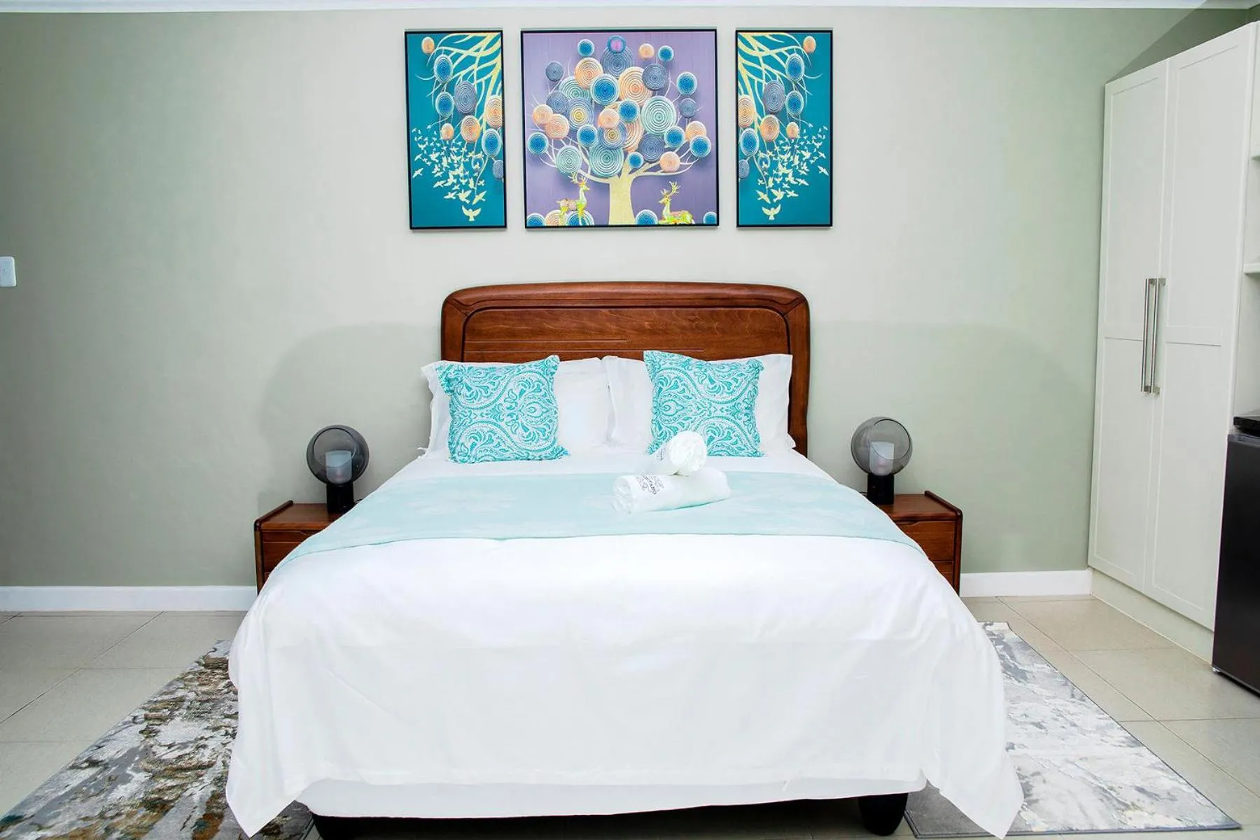 Bed in Positano Boutique Hotel