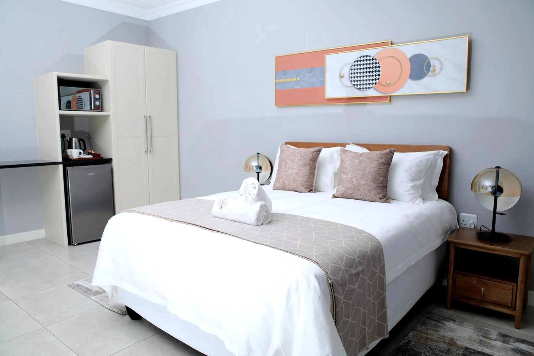 Bed in Positano Boutique Hotel
