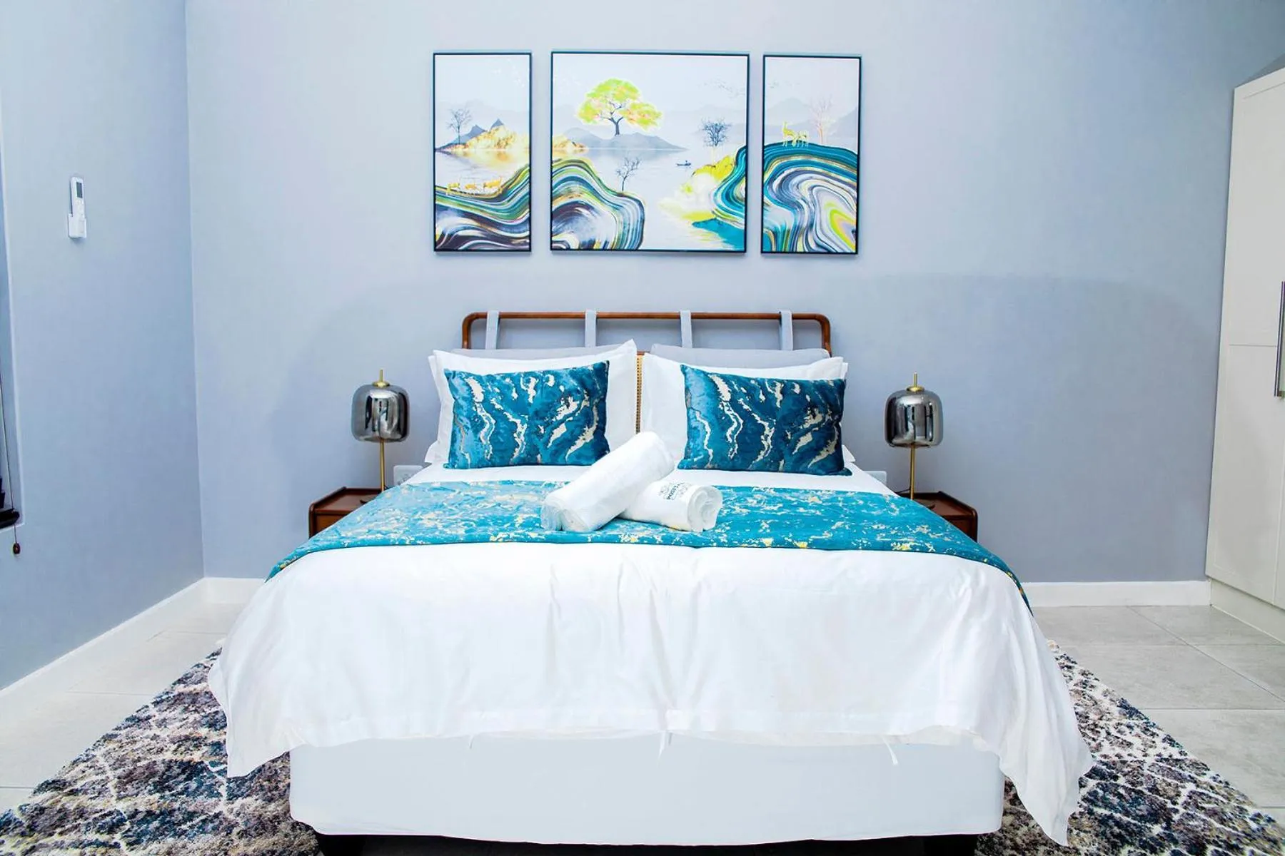 Bed in Positano Boutique Hotel