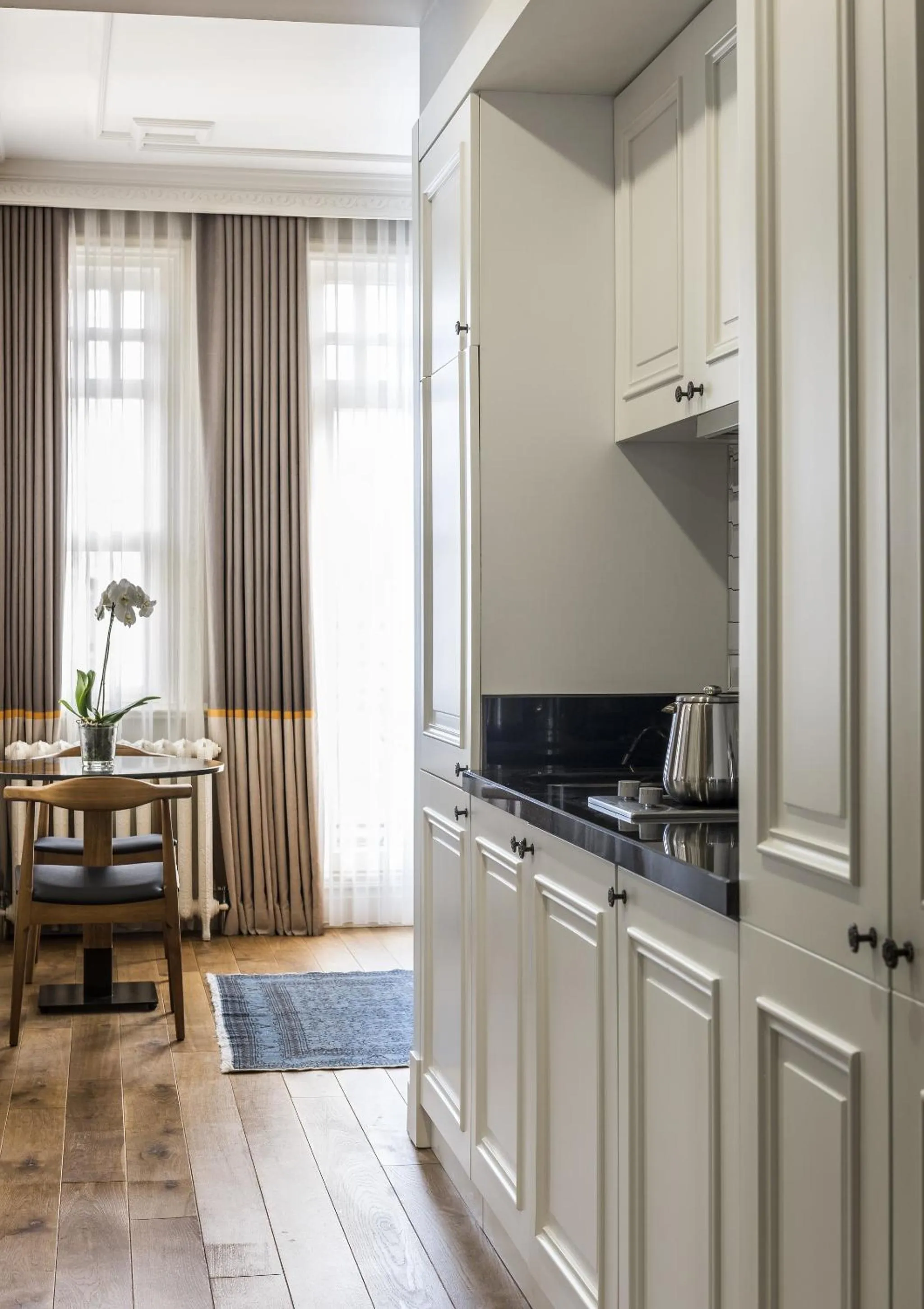 Decorative detail in Nevv Bosphorus Hotel & Suites