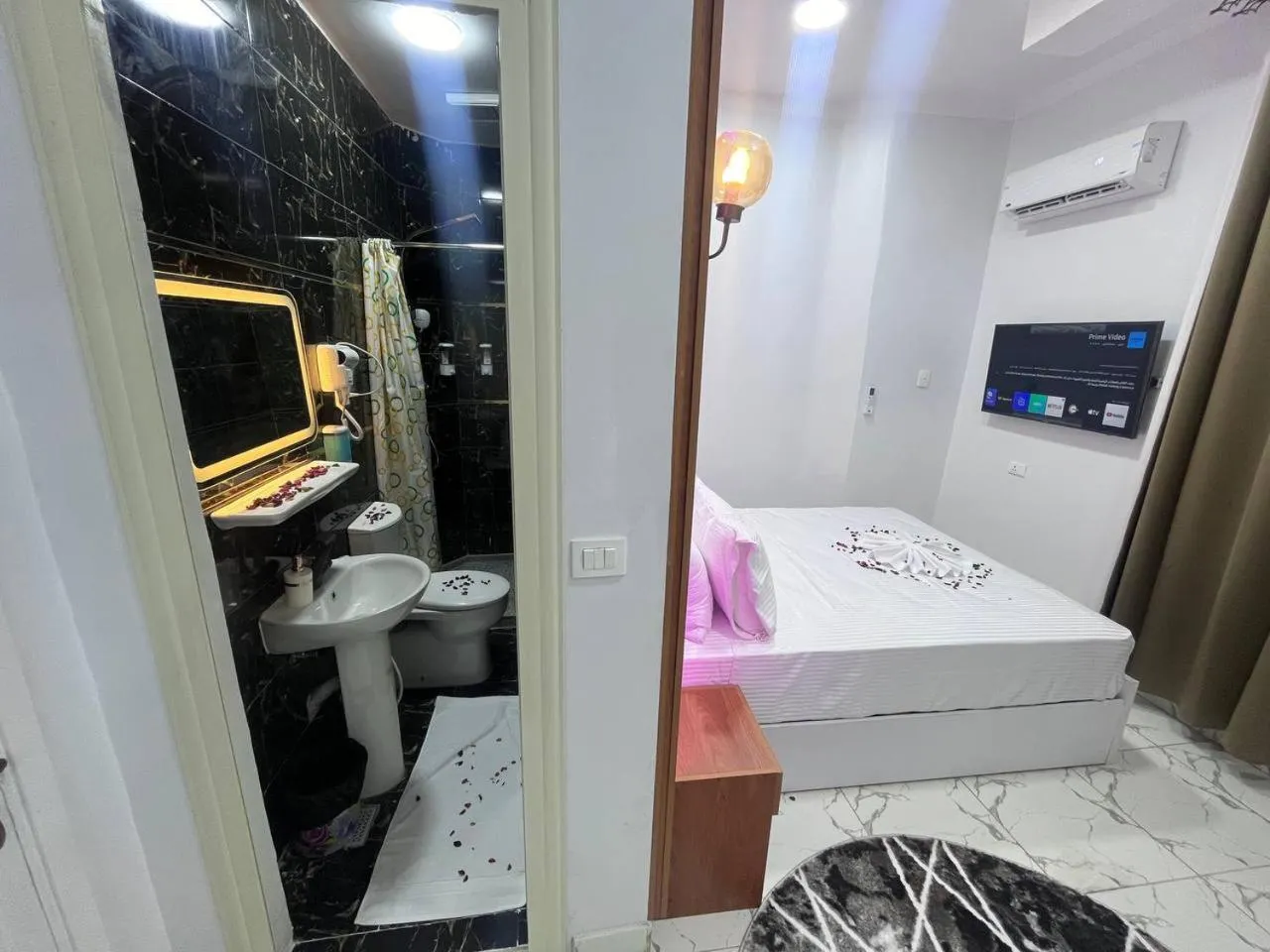 Toilet in Future Hostel