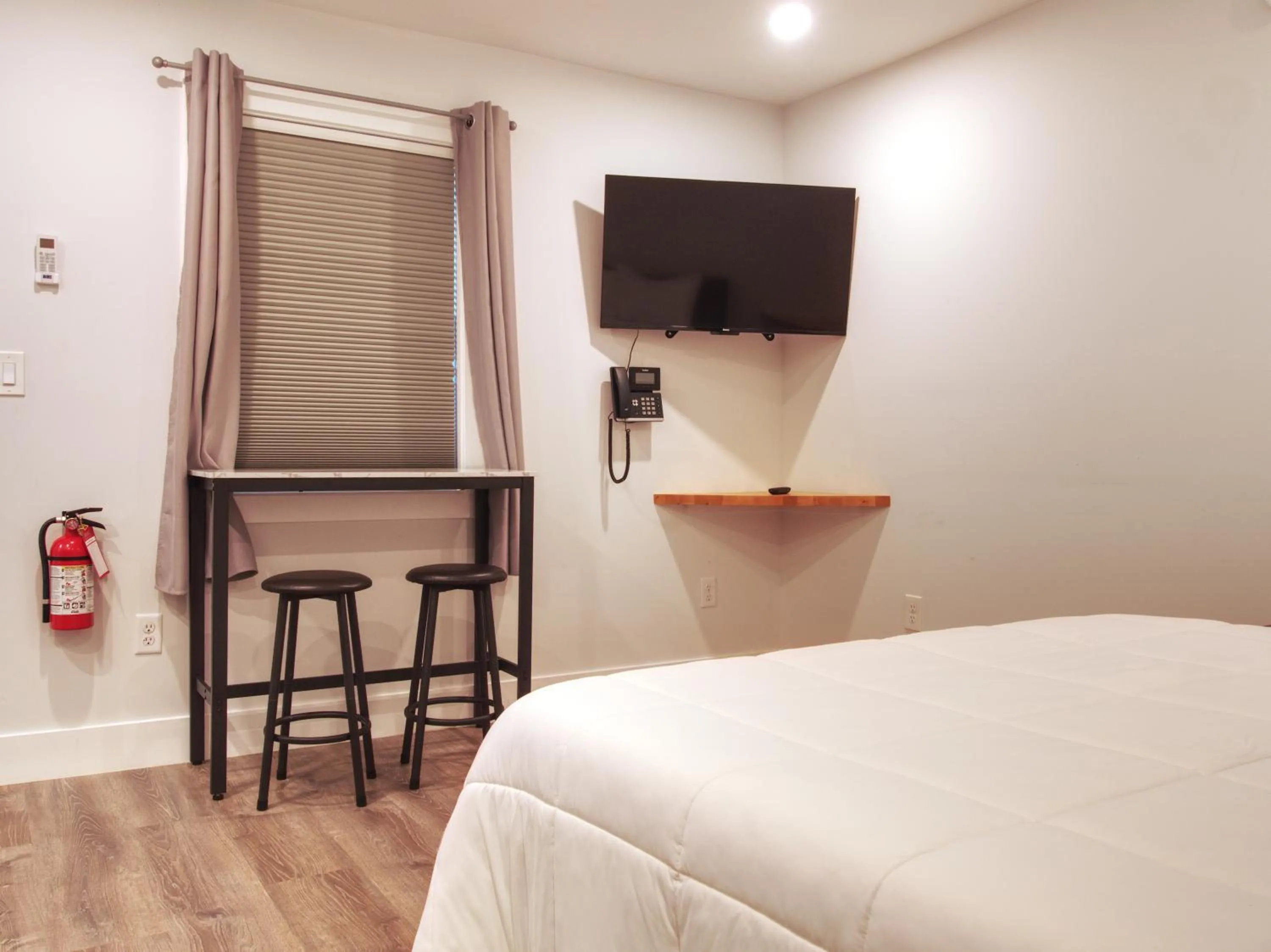 TV and multimedia, Bed in Vermont Suites