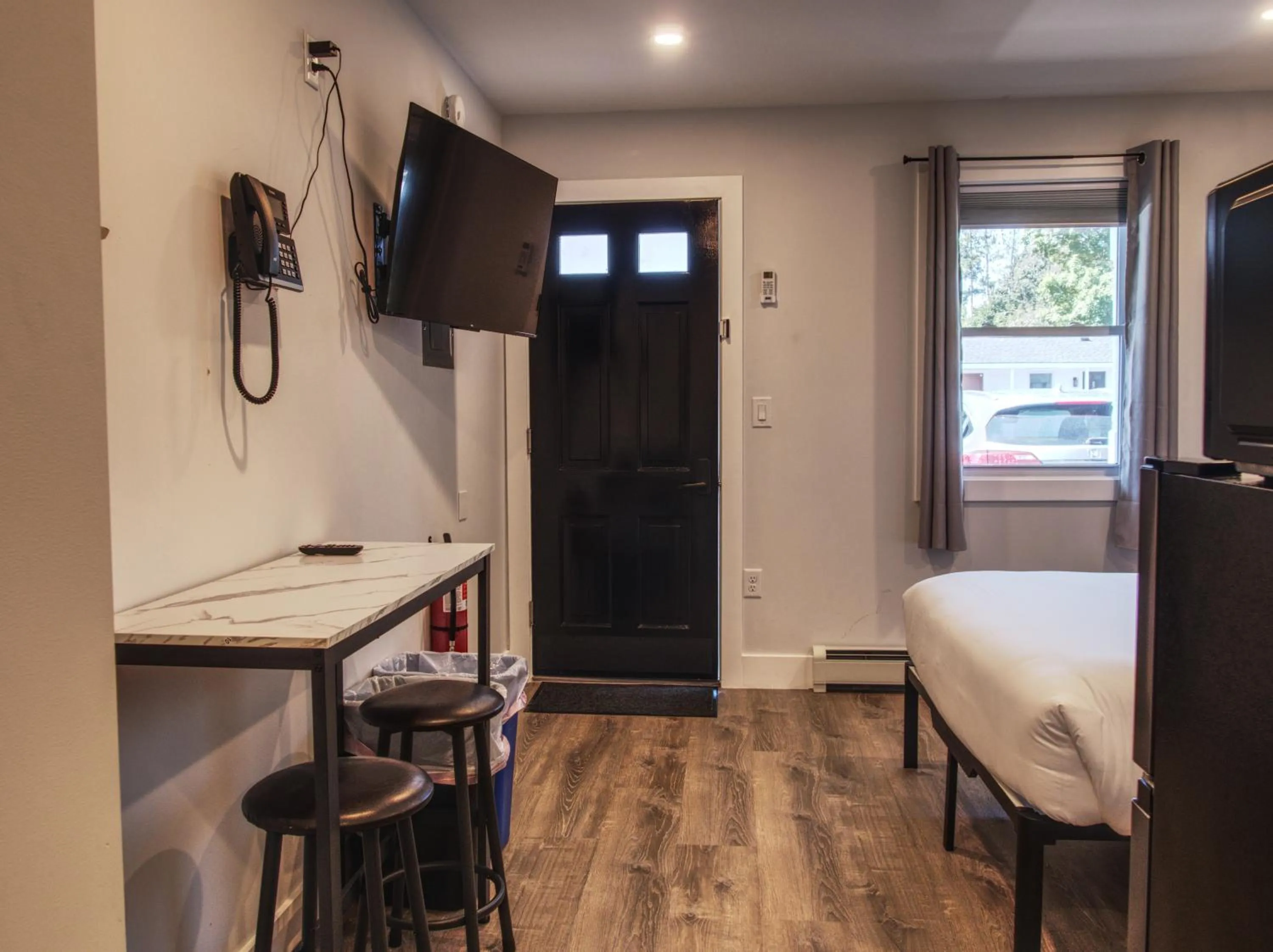 TV and multimedia, Bed in Vermont Suites