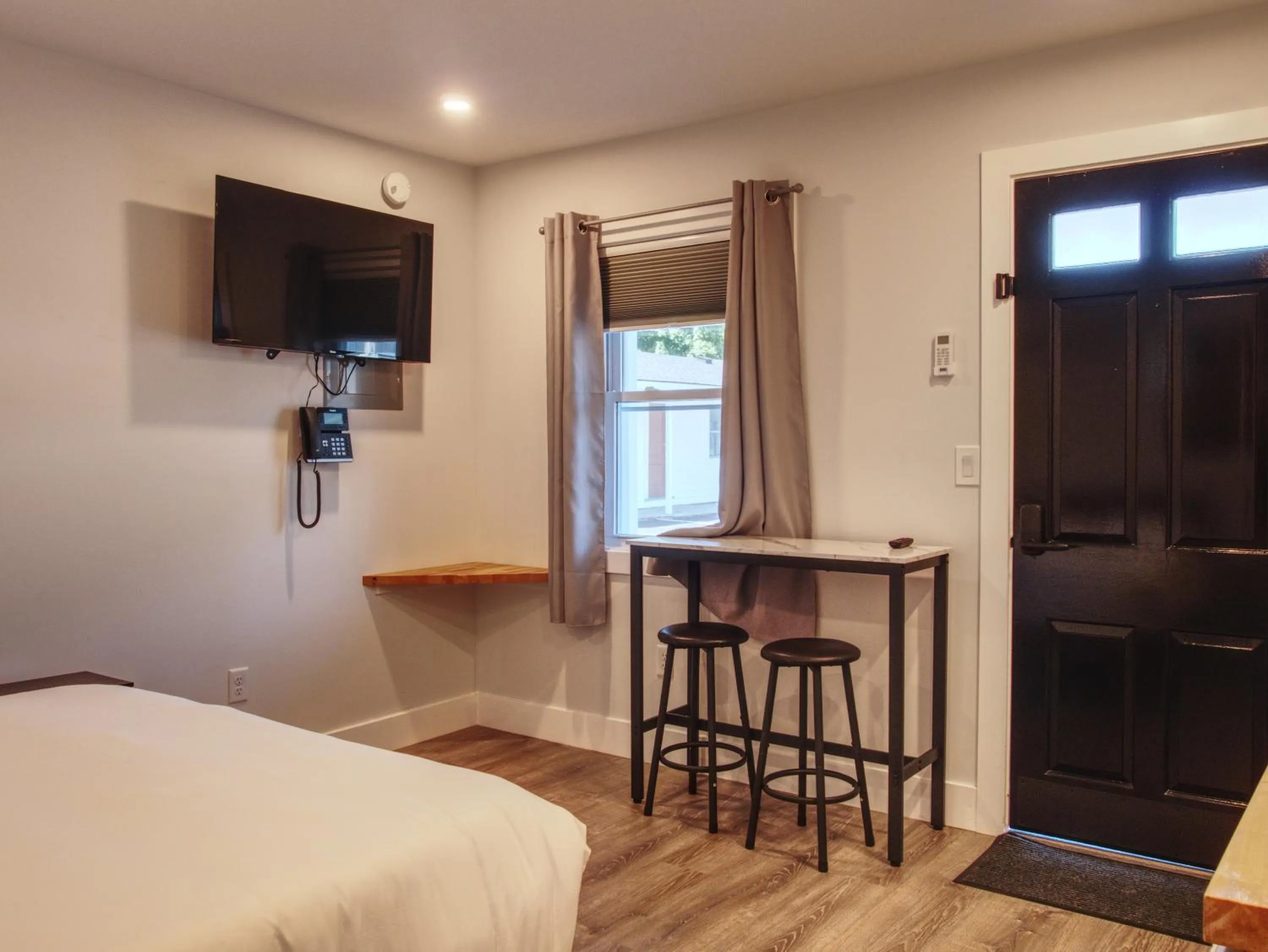 TV and multimedia, Bed in Vermont Suites