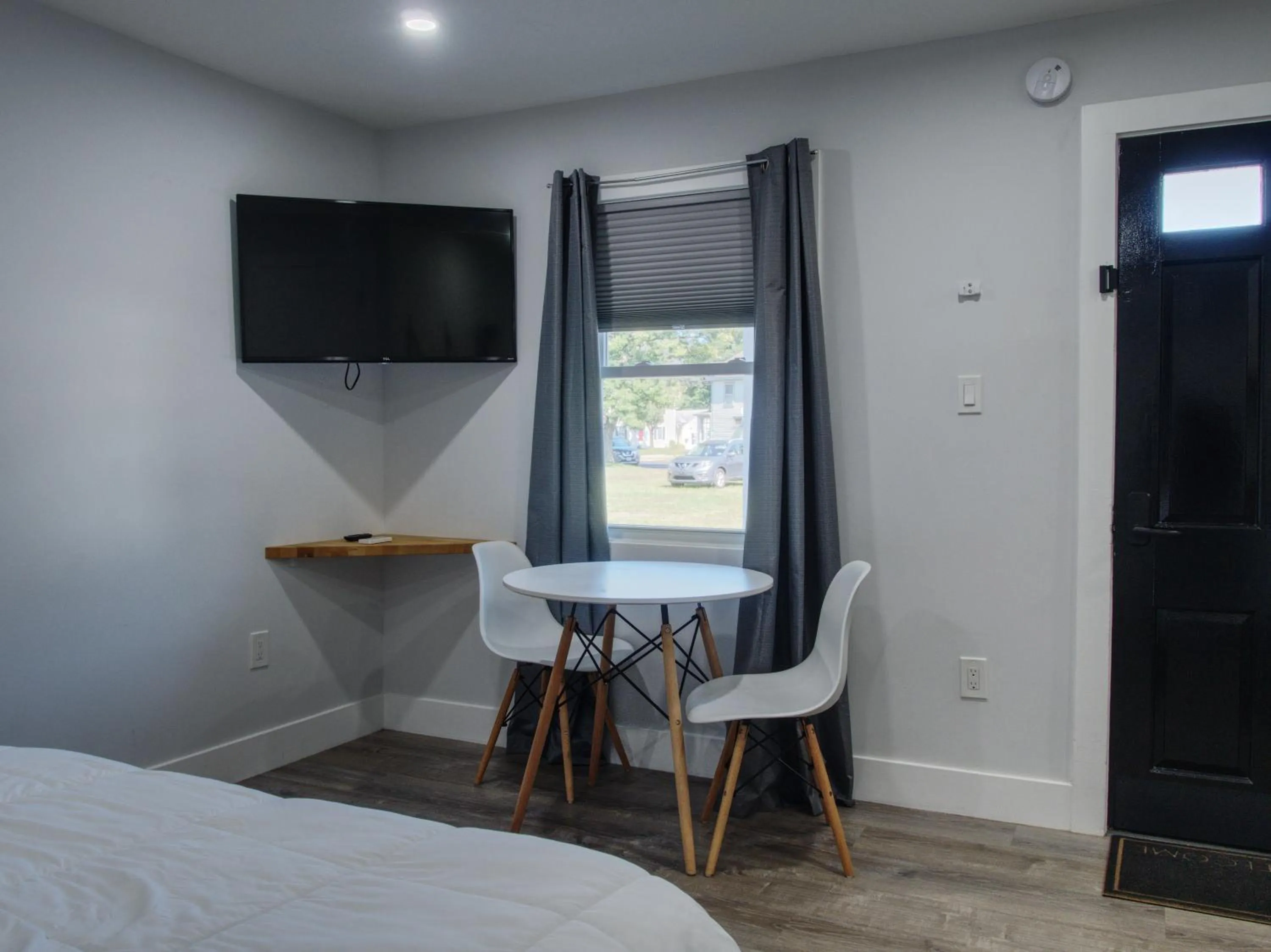 TV and multimedia, Bed in Vermont Suites