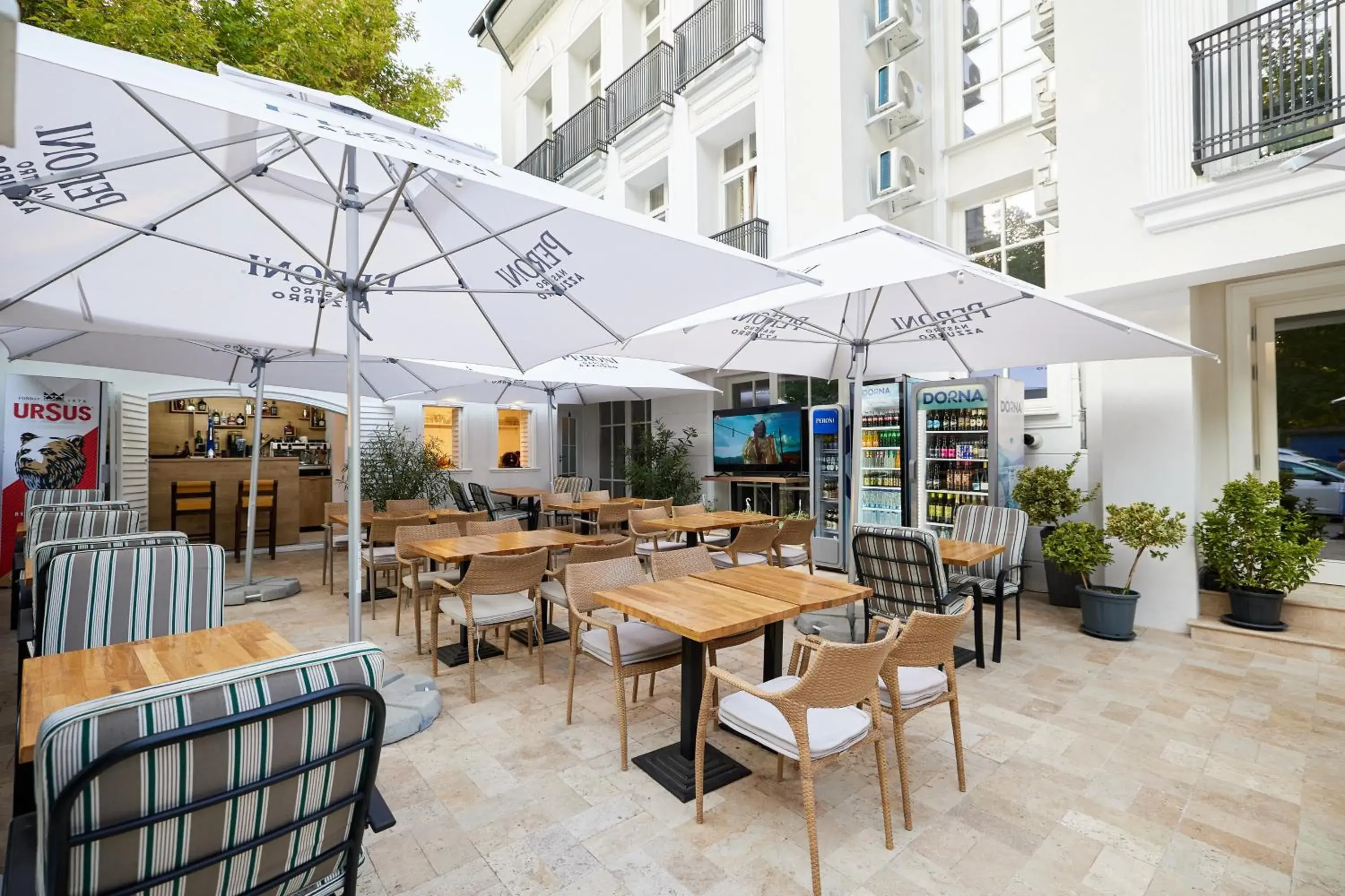 Property building in Carol Park View Property building in Carol Park View