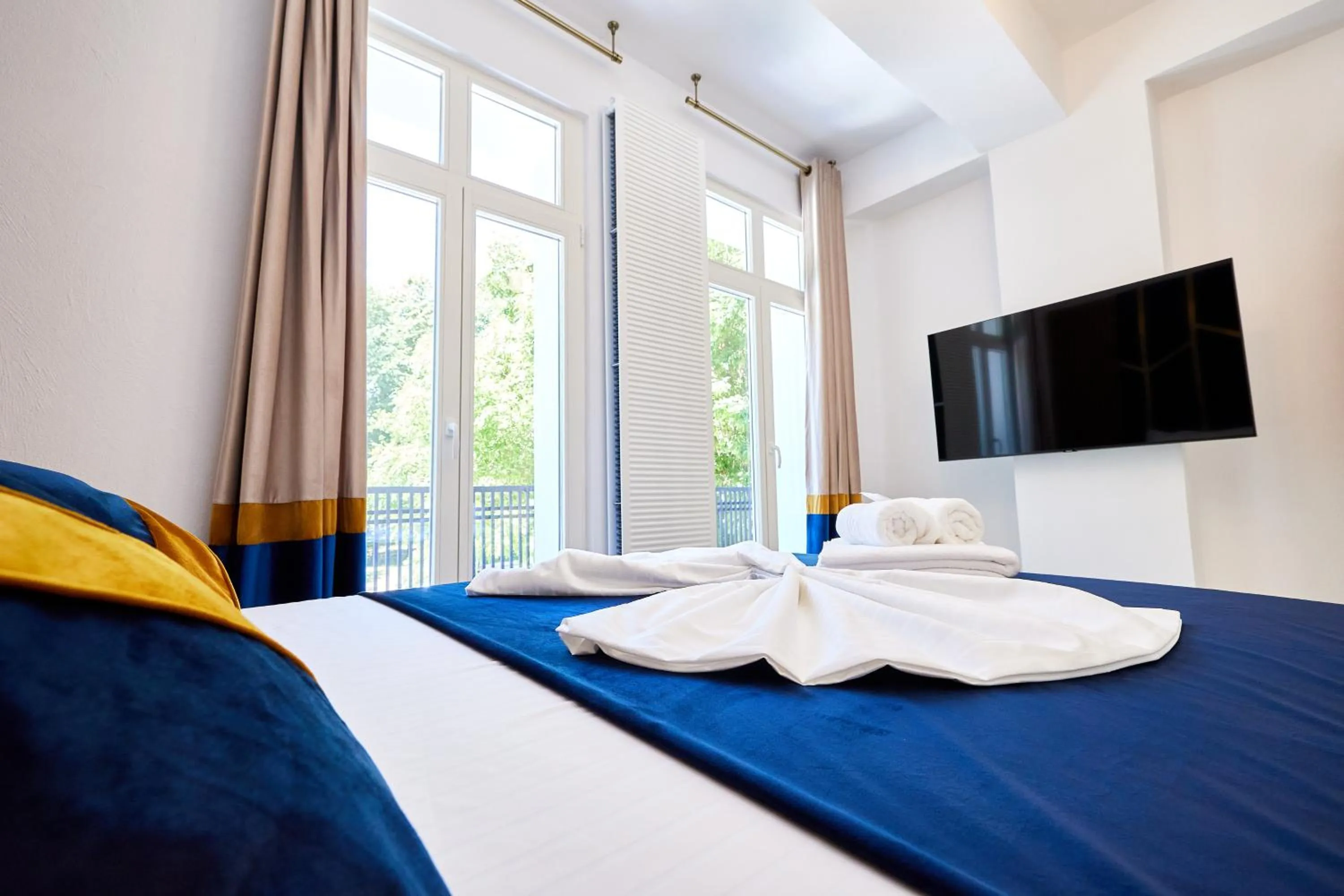 Bed in Carol Park View