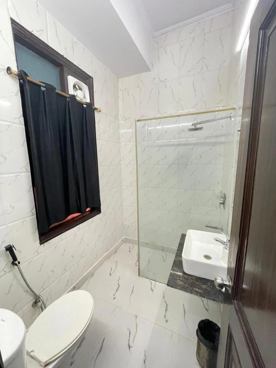 Bathroom in Hotel Radiance