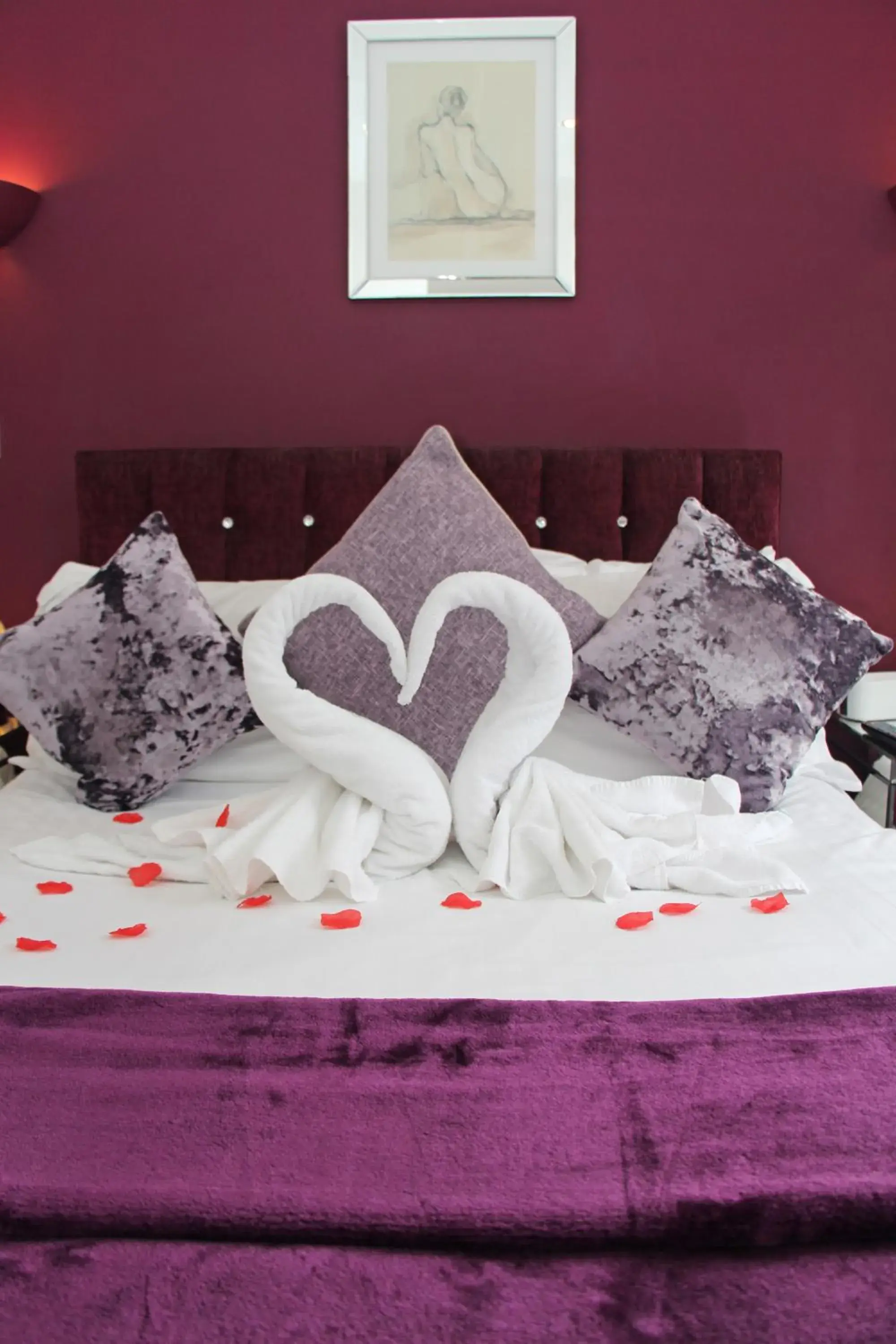 Decorative detail, Bed in St John's Lodge Guest House incl off-site leisure club Decorative detail, Bed in St John's Lodge Guest House incl off-site leisure club