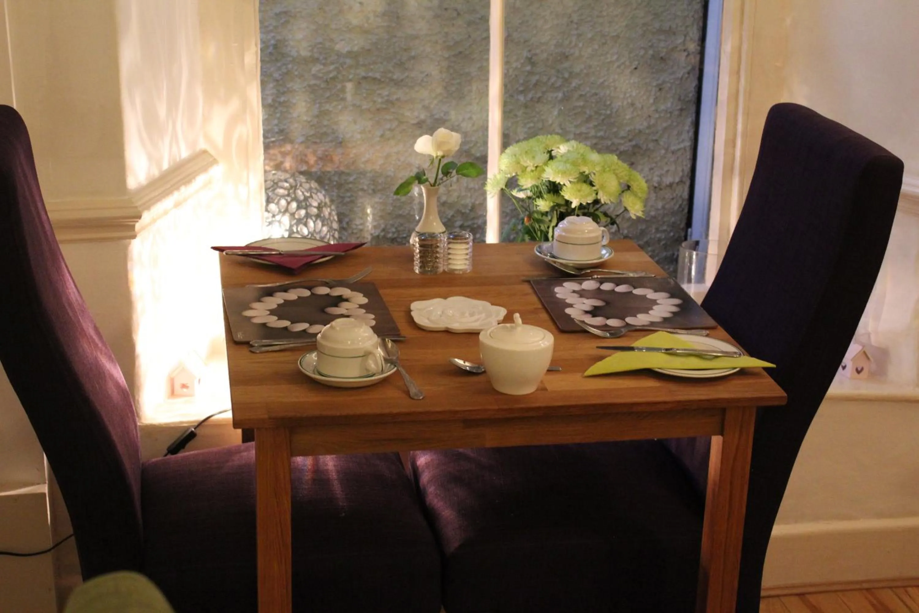 English/Irish breakfast in St John's Lodge Guest House incl off-site leisure club