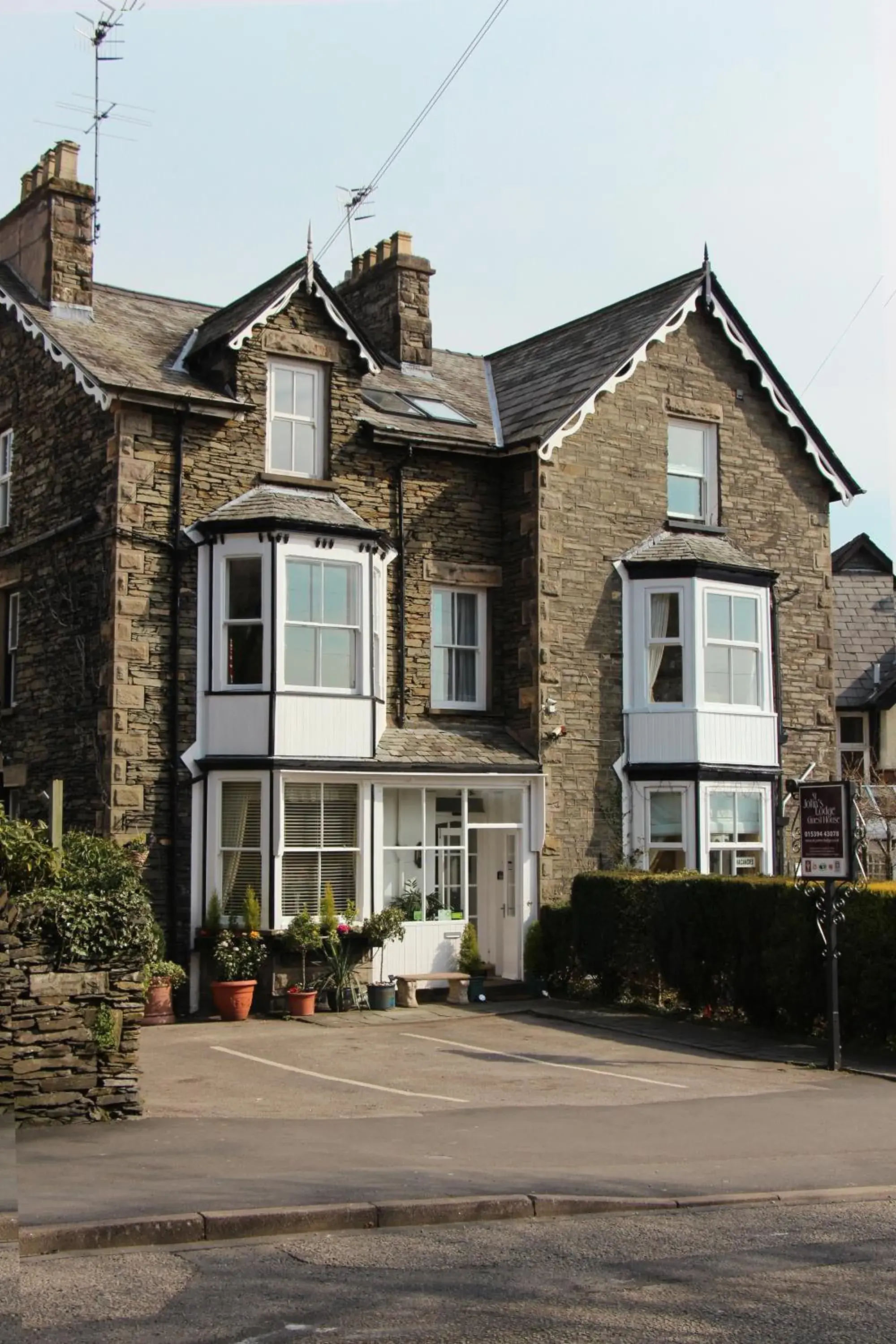 Facade/entrance in St John's Lodge Guest House incl off-site leisure club Facade/entrance in St John's Lodge Guest House incl off-site leisure club