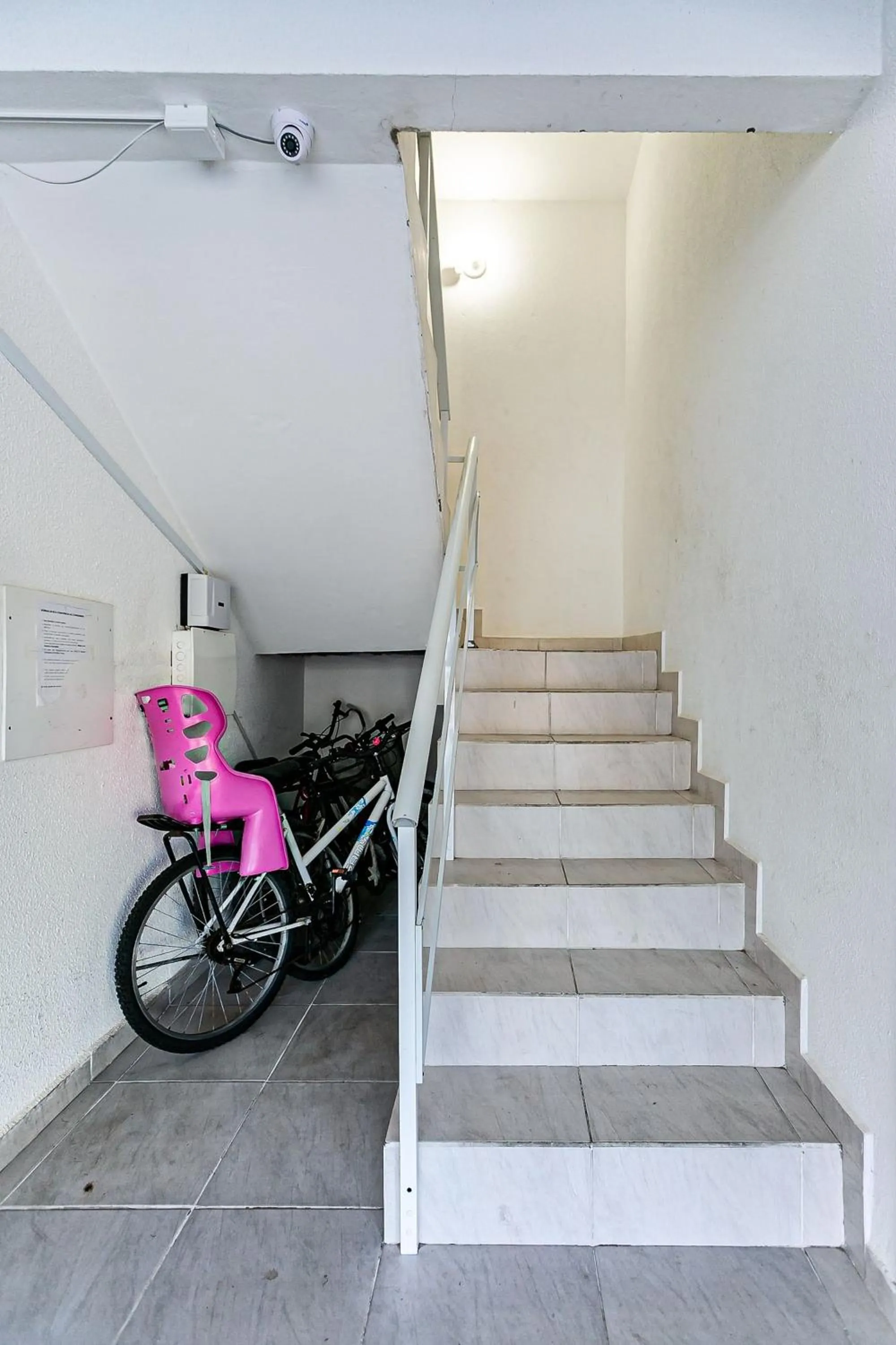 Ingleses Sul, apto amplo e confortável - TER301