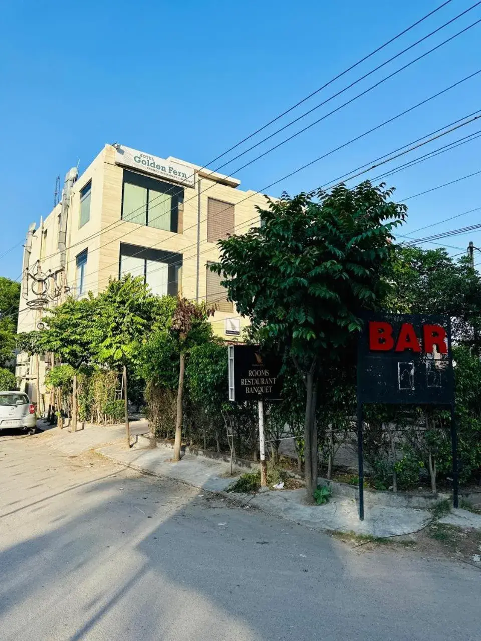 Property building in Hotel Golden Fern Property building in Hotel Golden Fern