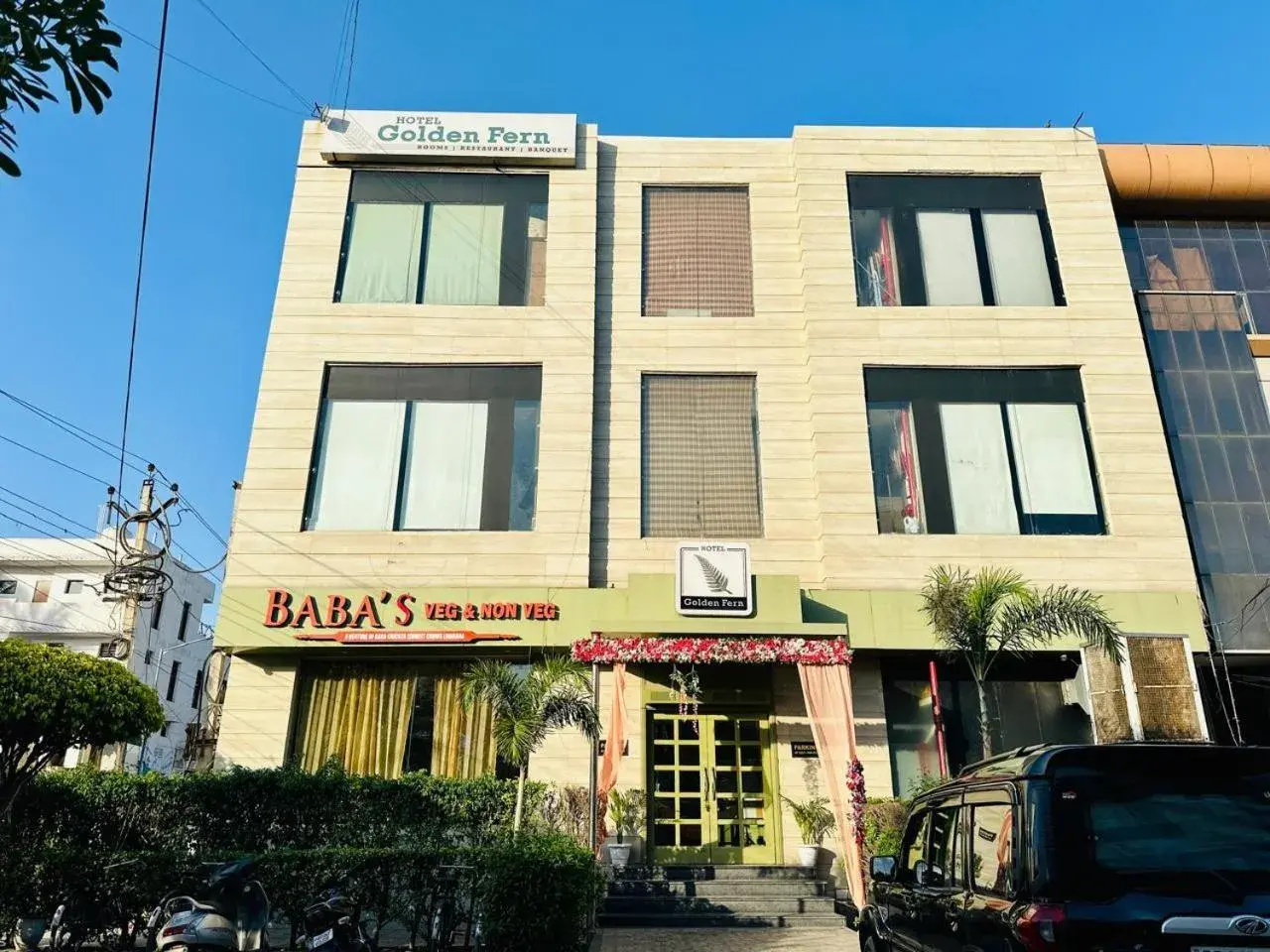 Property building in Hotel Golden Fern Property building in Hotel Golden Fern