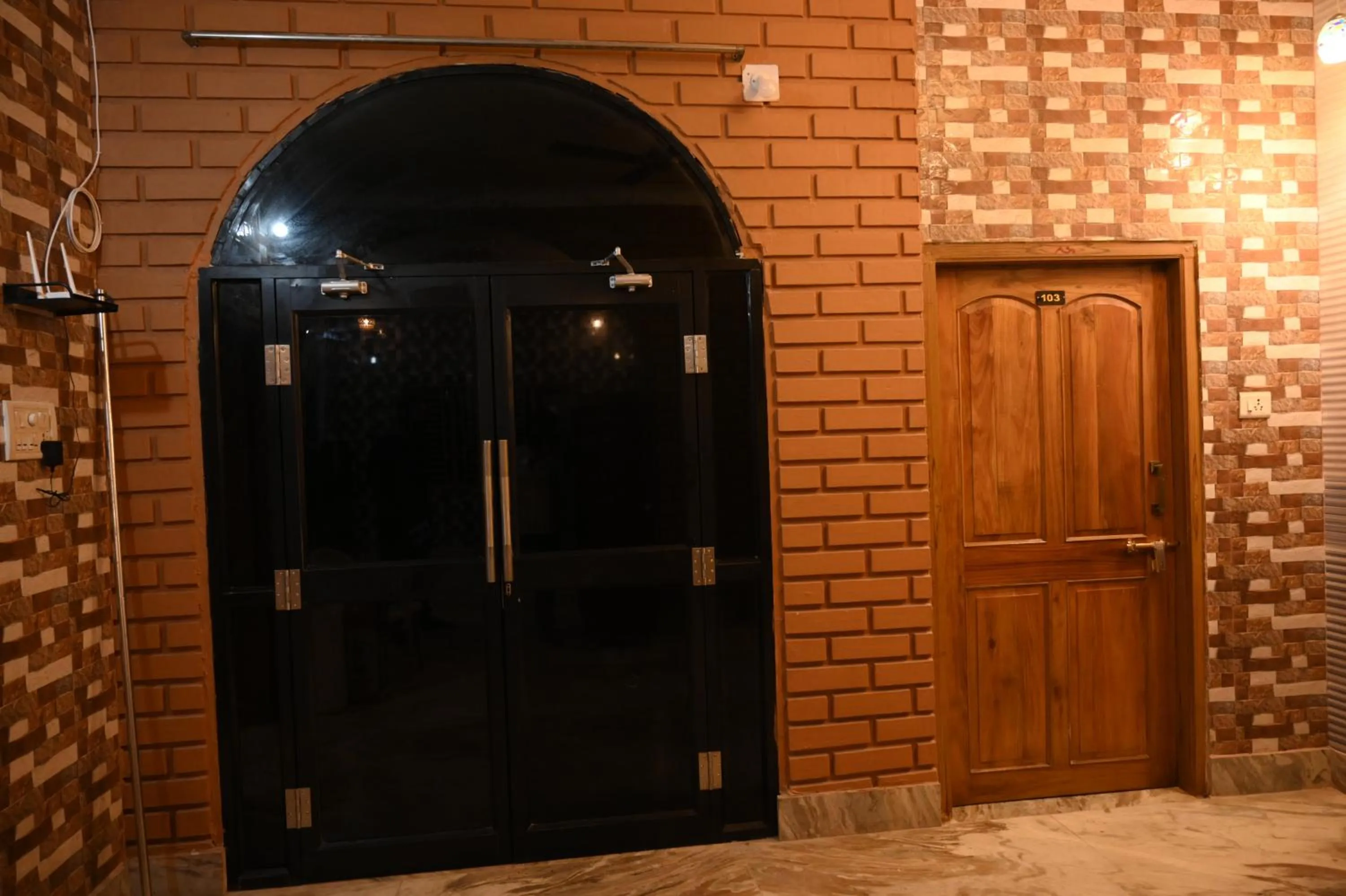 Area and facilities in Dee Dash Inn