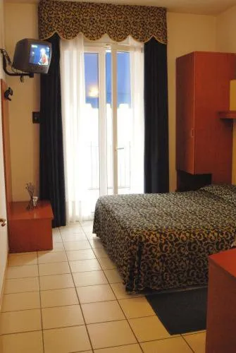 Photo of the whole room, Bed in Hotel Lido