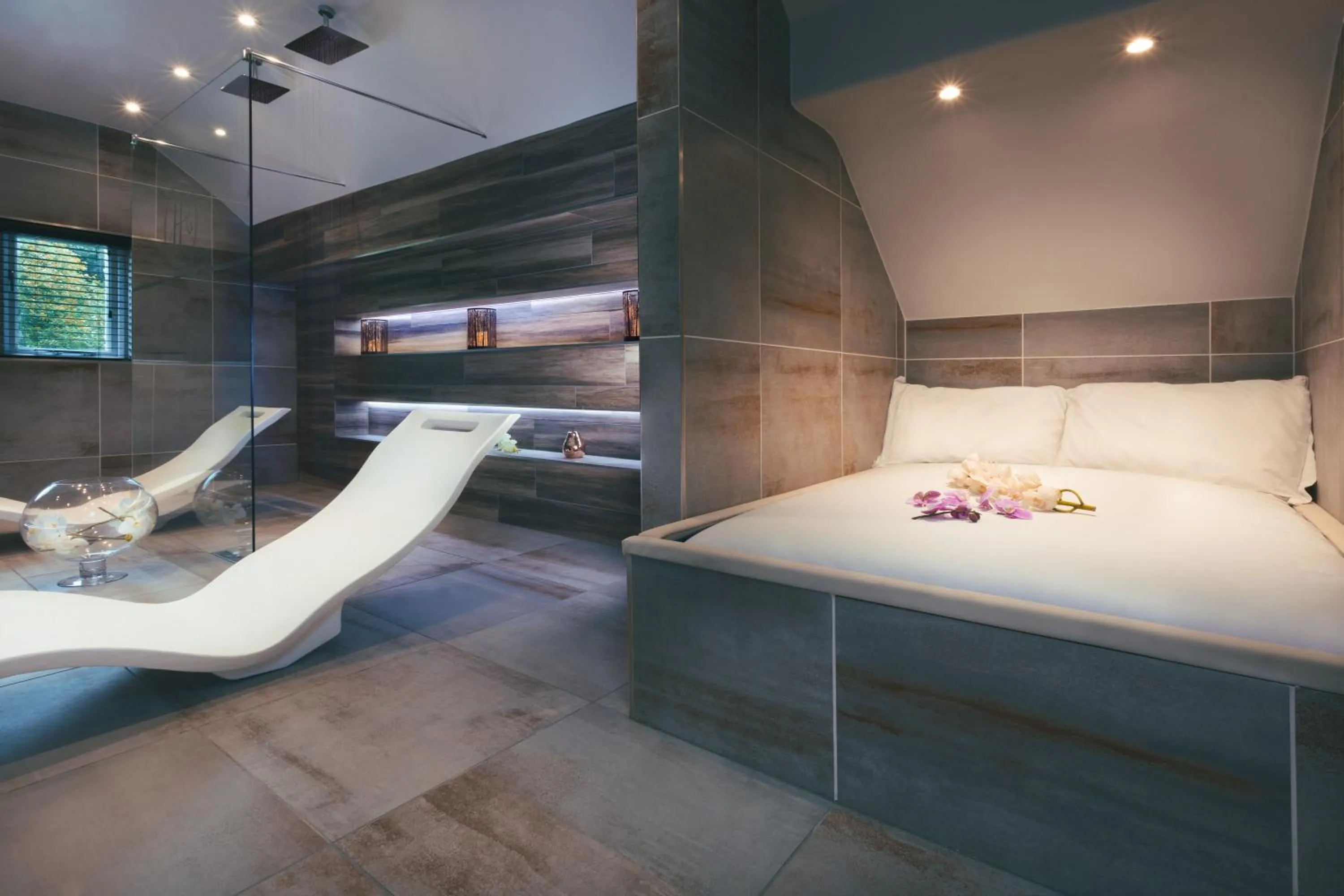 Bed in Aphrodites Group - Luxury Hot Tub Suites in Central Lake District!