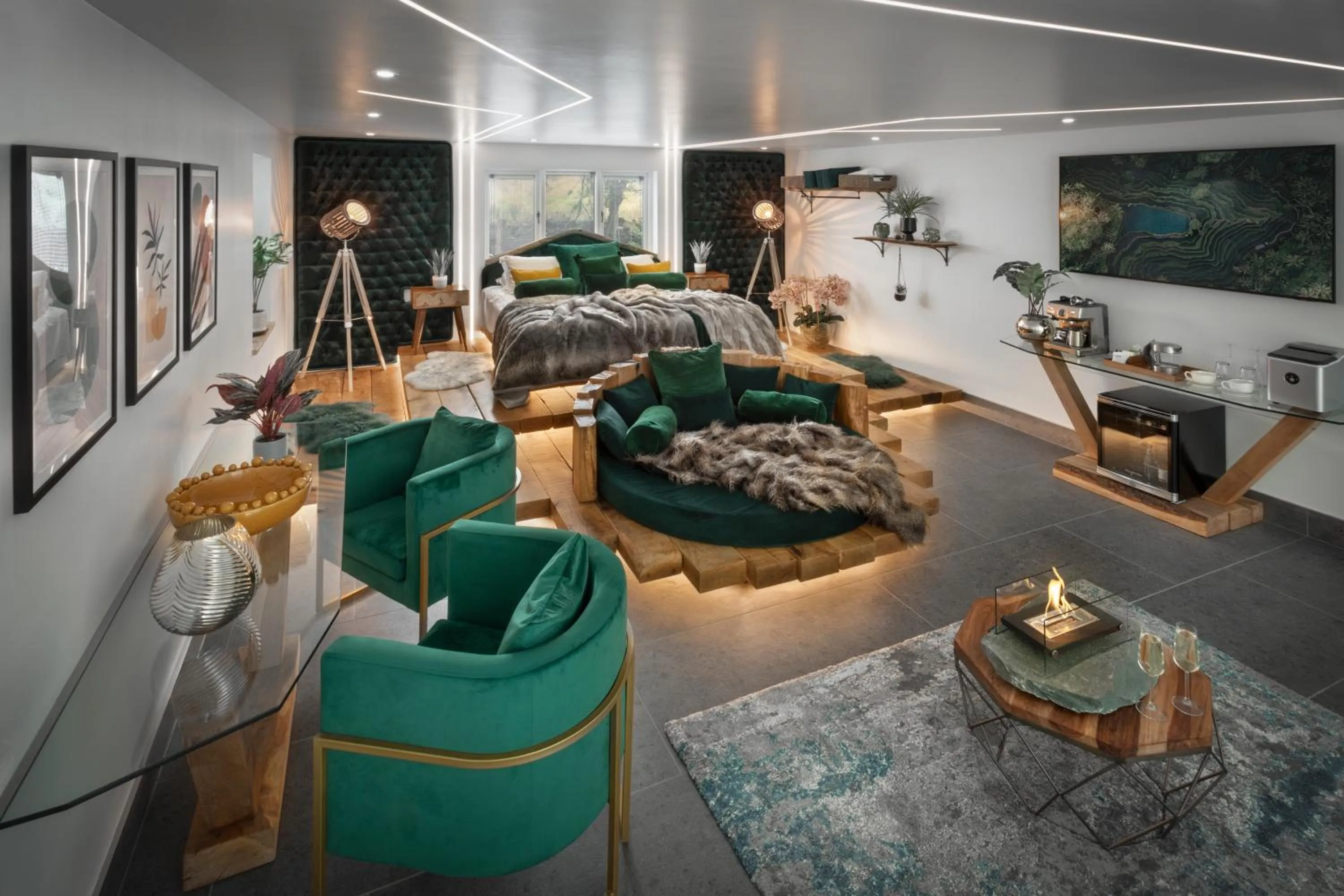 Bed in Aphrodites Group - Luxury Hot Tub Suites in Central Lake District!